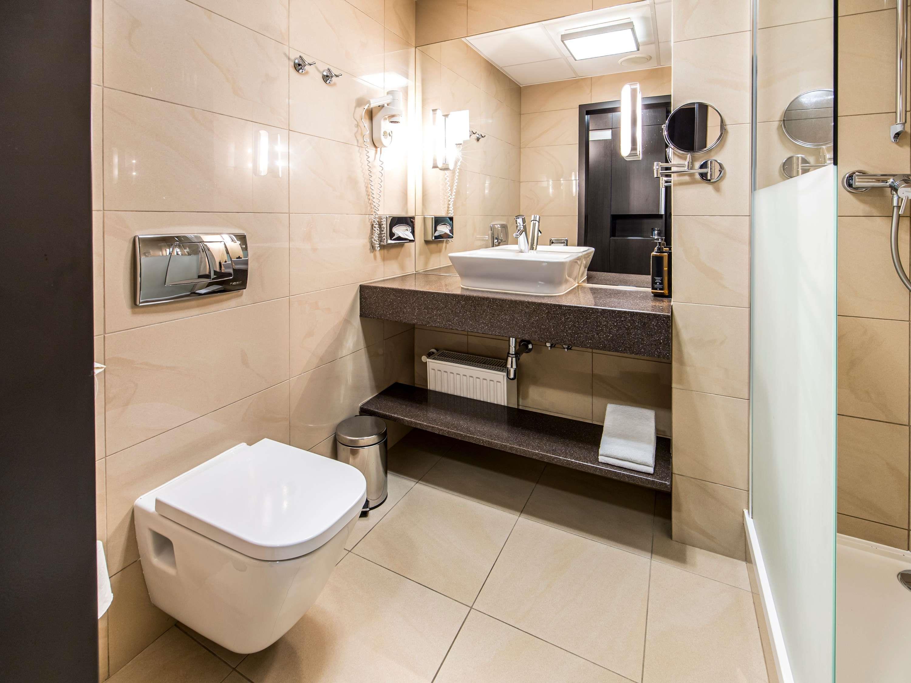 Double Classic City View