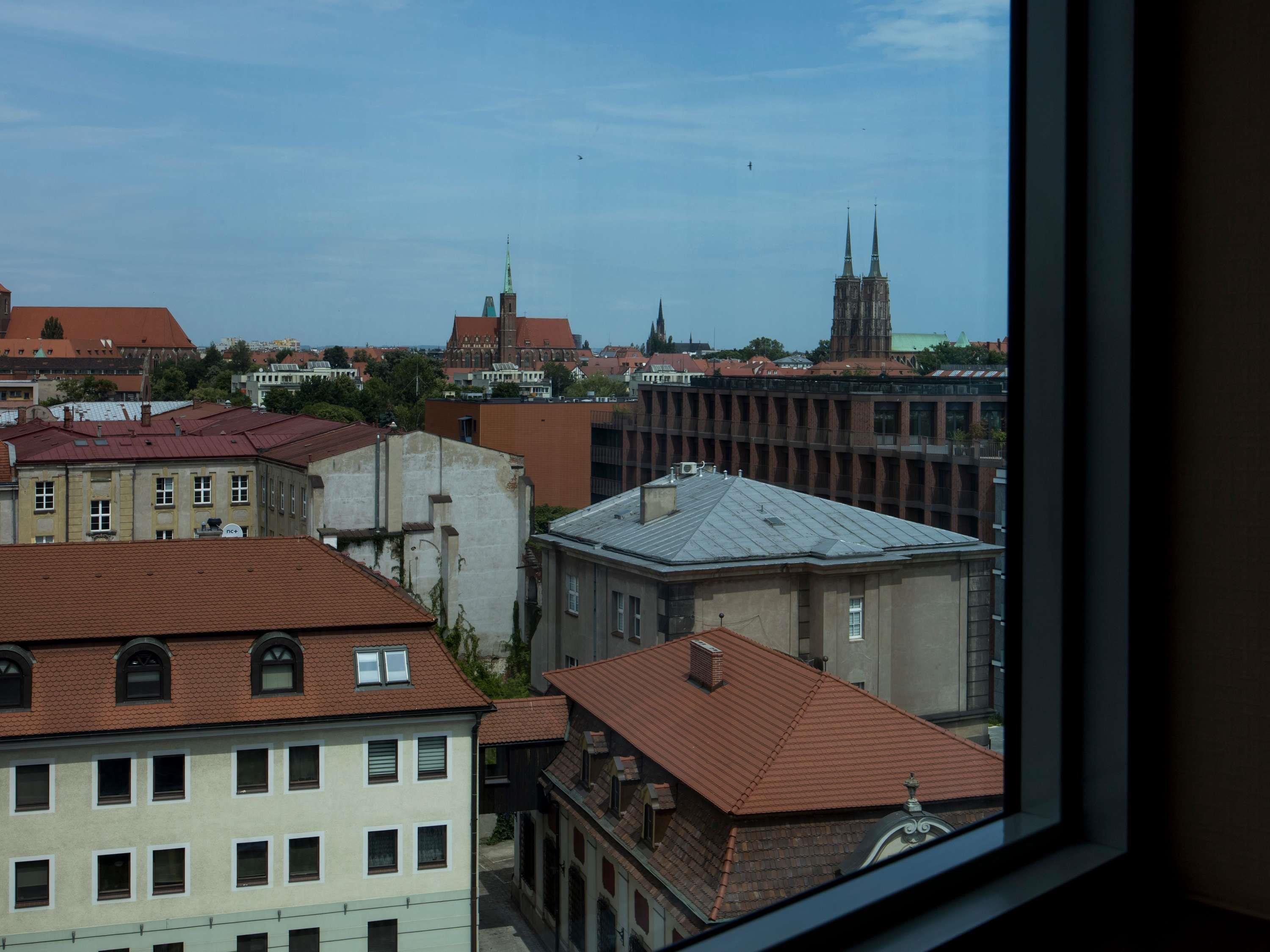 Double Classic City View