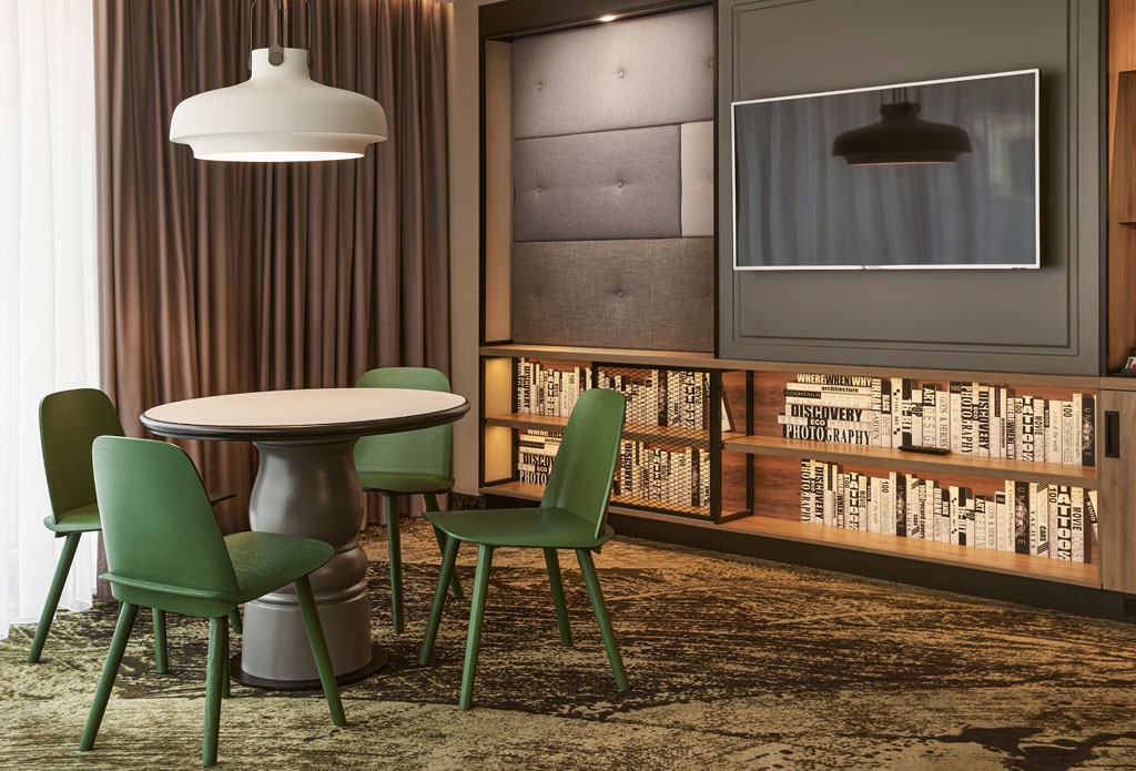 Family Room City View