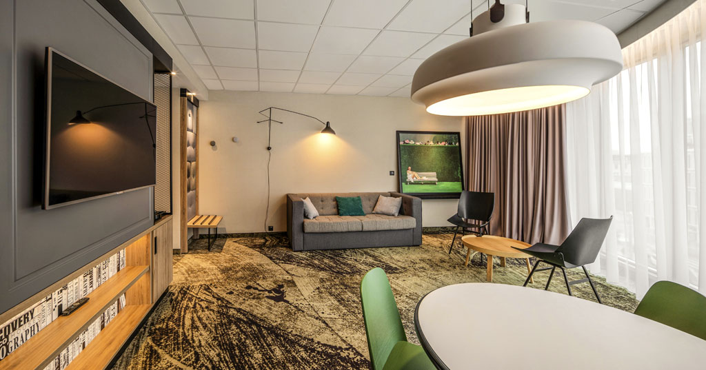 Family Room City View