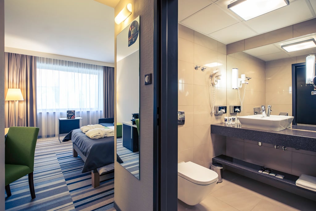 Double Classic City View