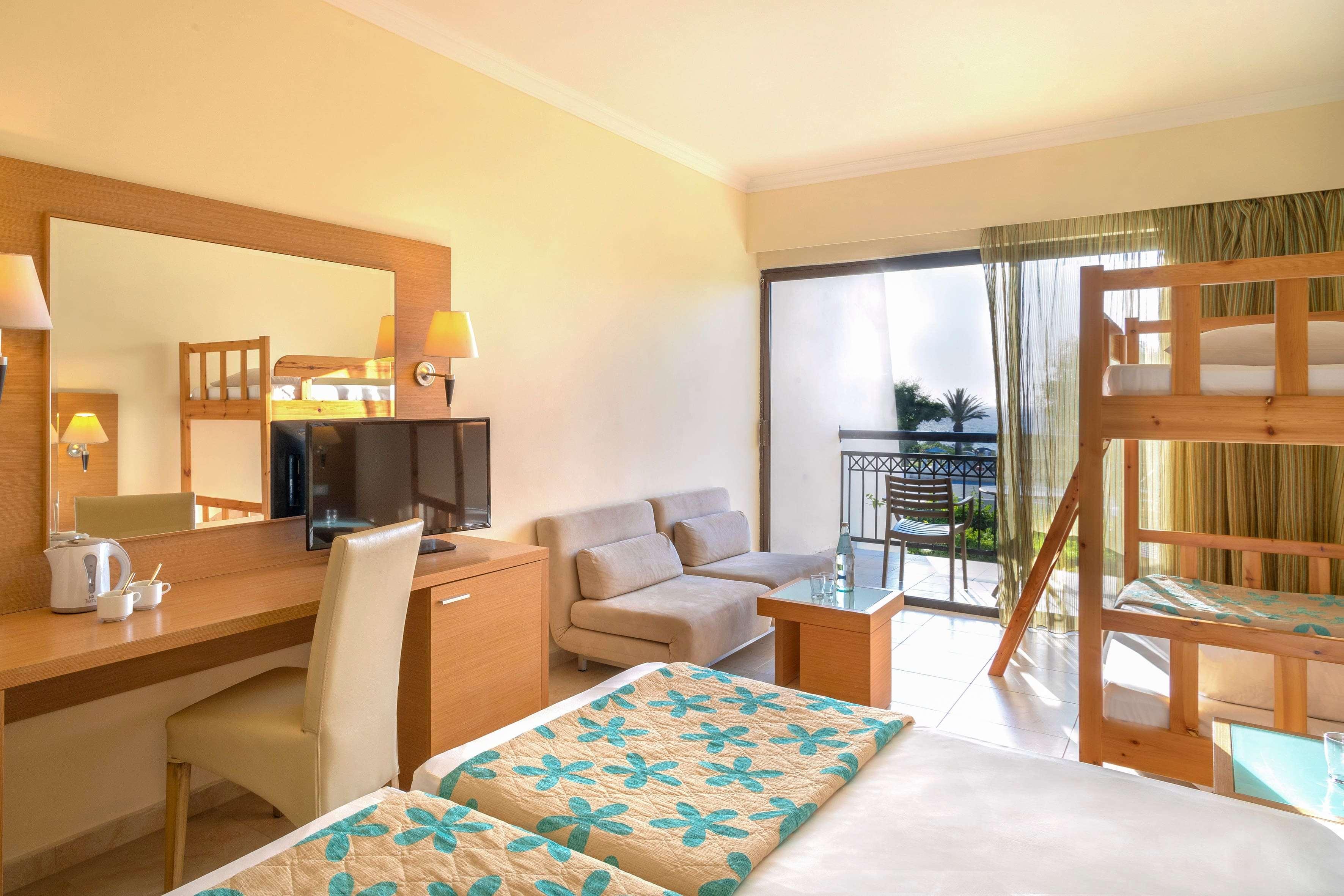 Family Room Standard