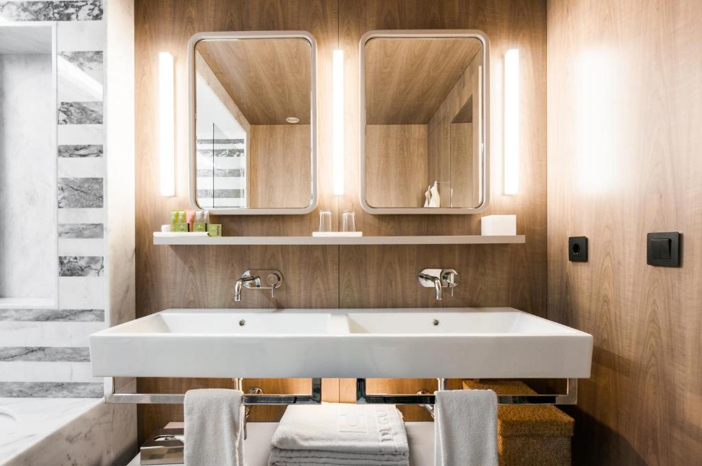 Suite Premium King Bed