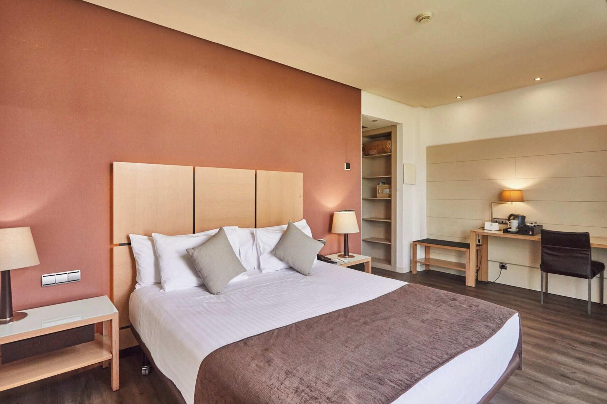 Double Single Superior