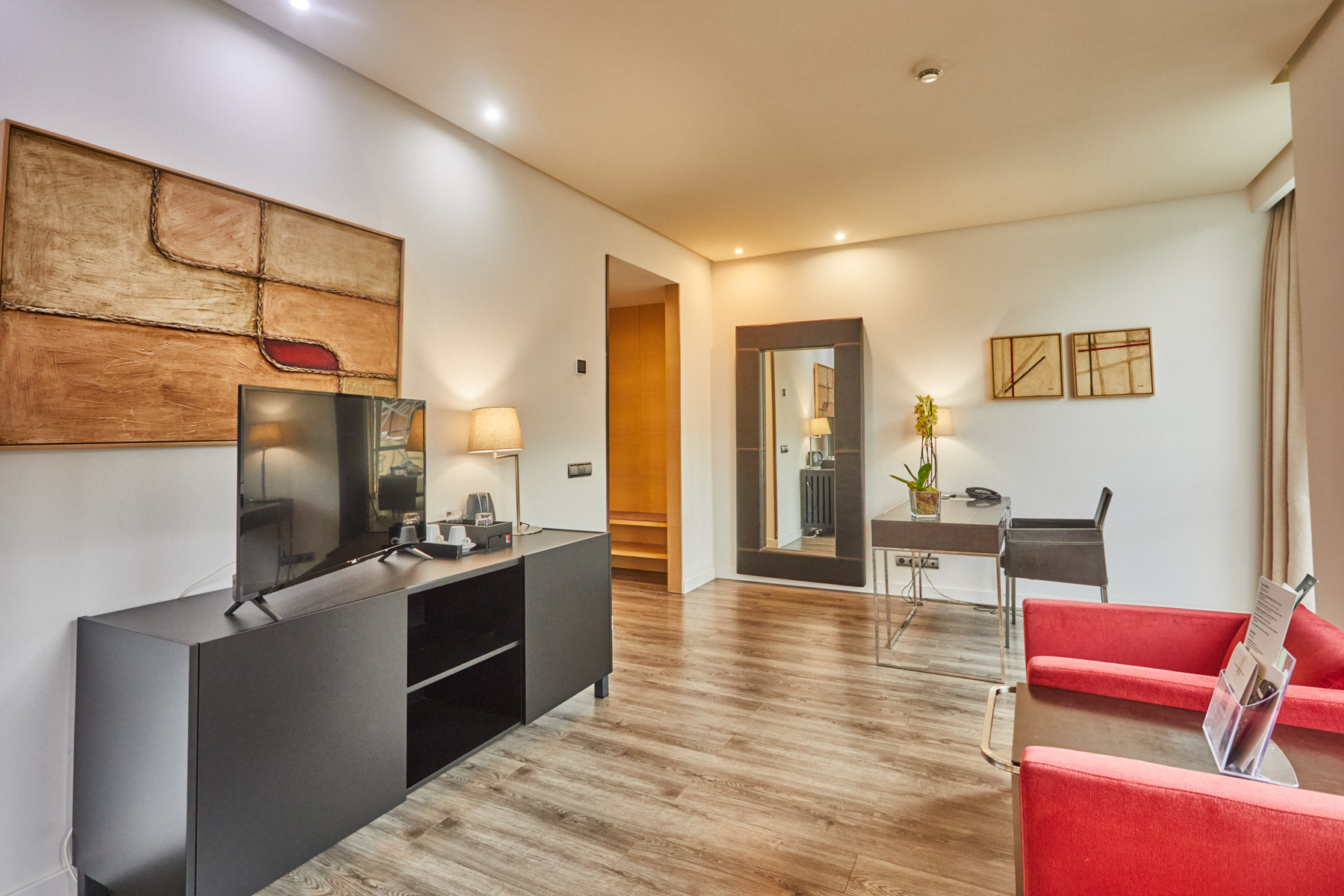 Junior Suite Capacity 1