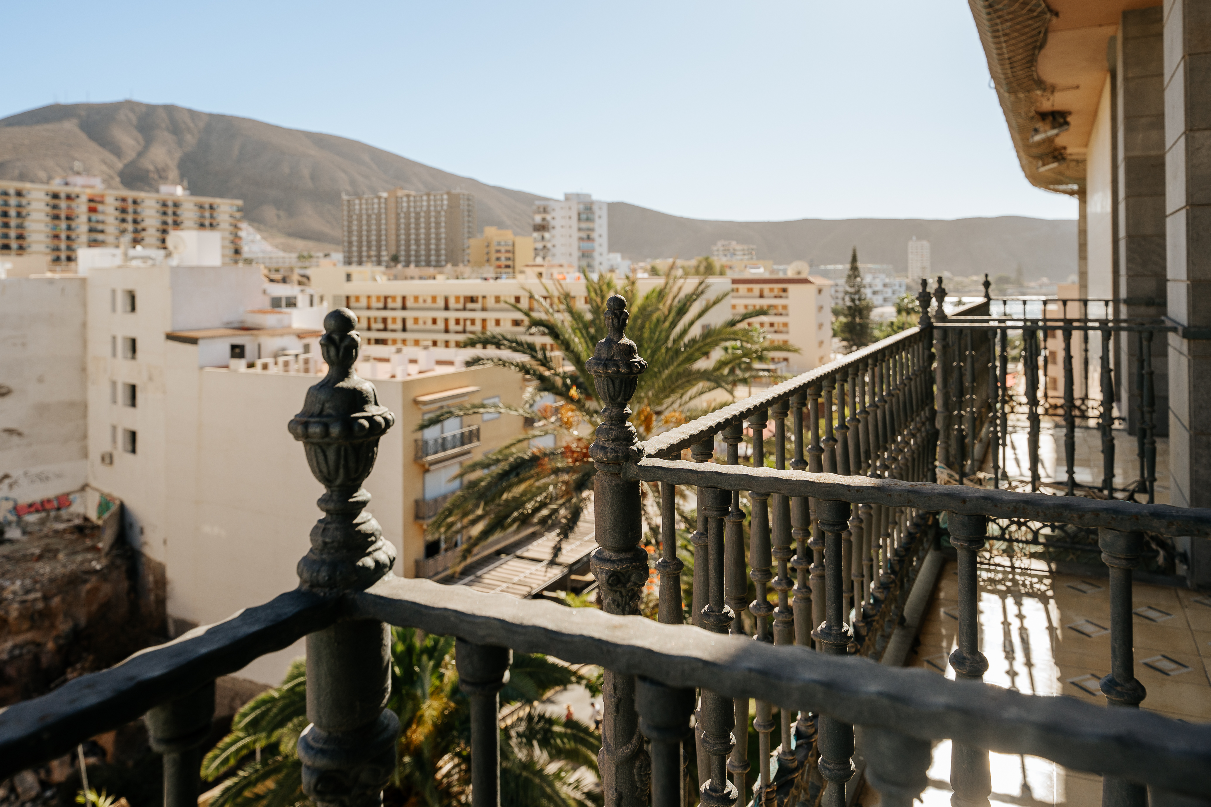 Double Single City View