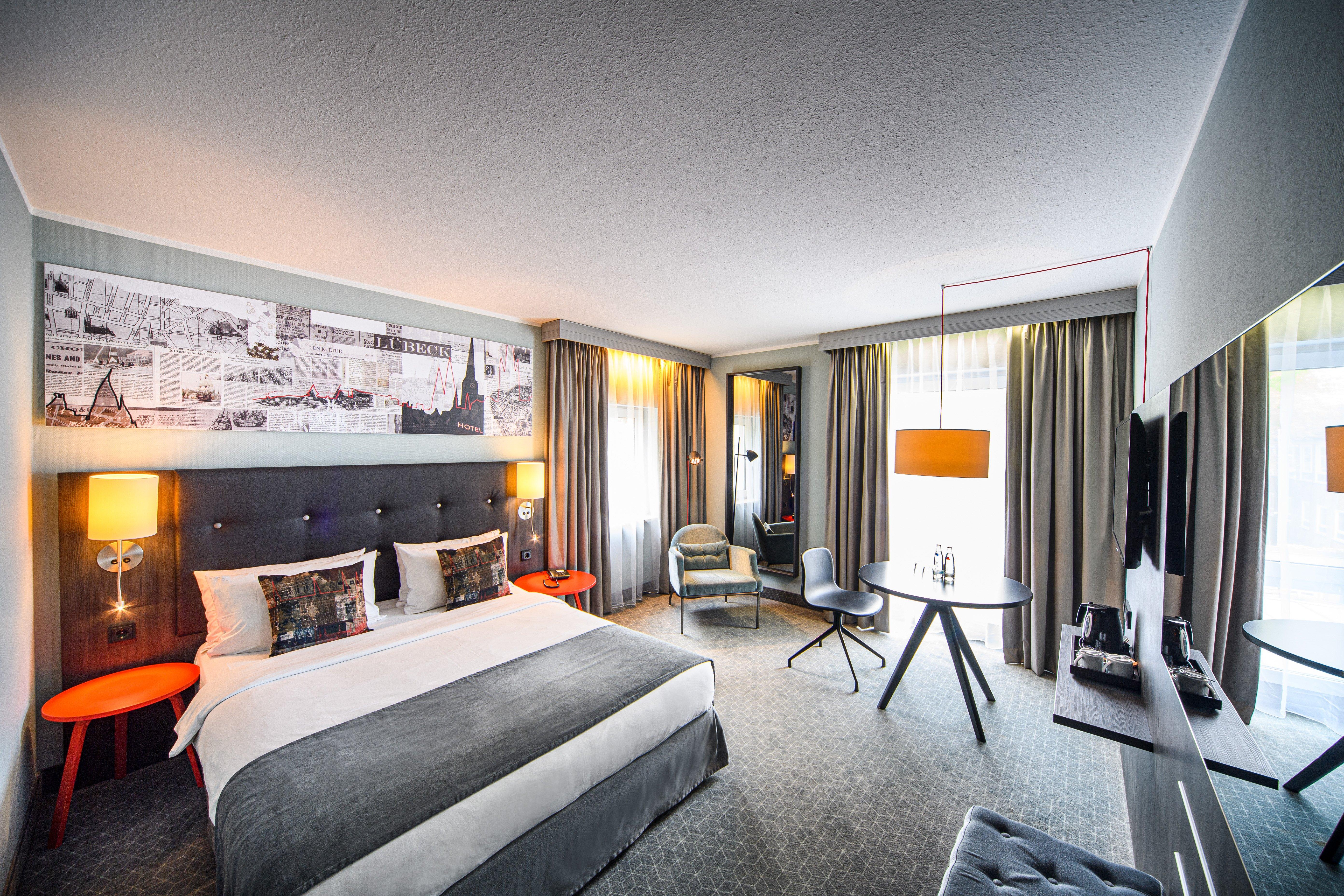 Double Queen Size Bed