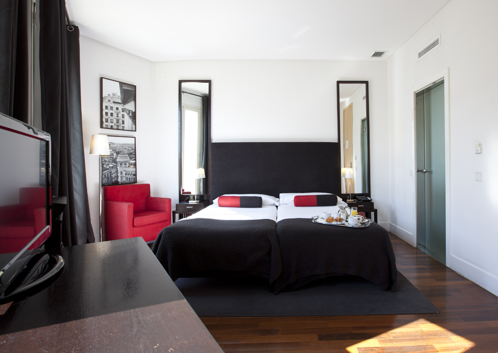 Double or Twin Standard