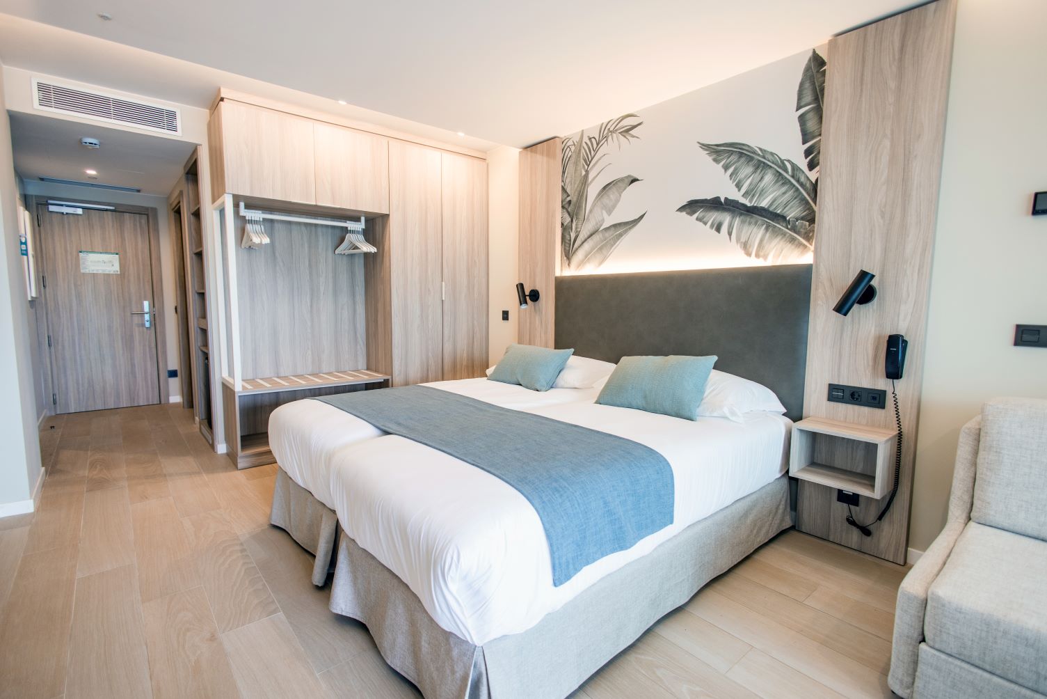 Double or Twin Superior