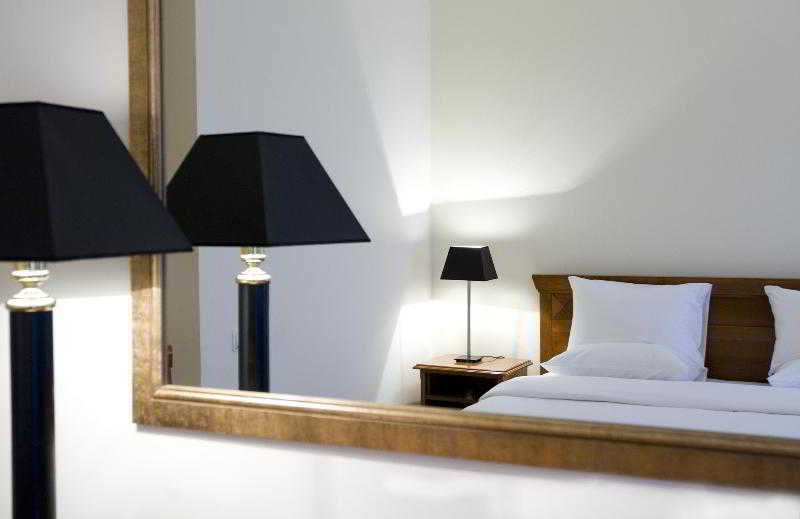 Double Single Classic