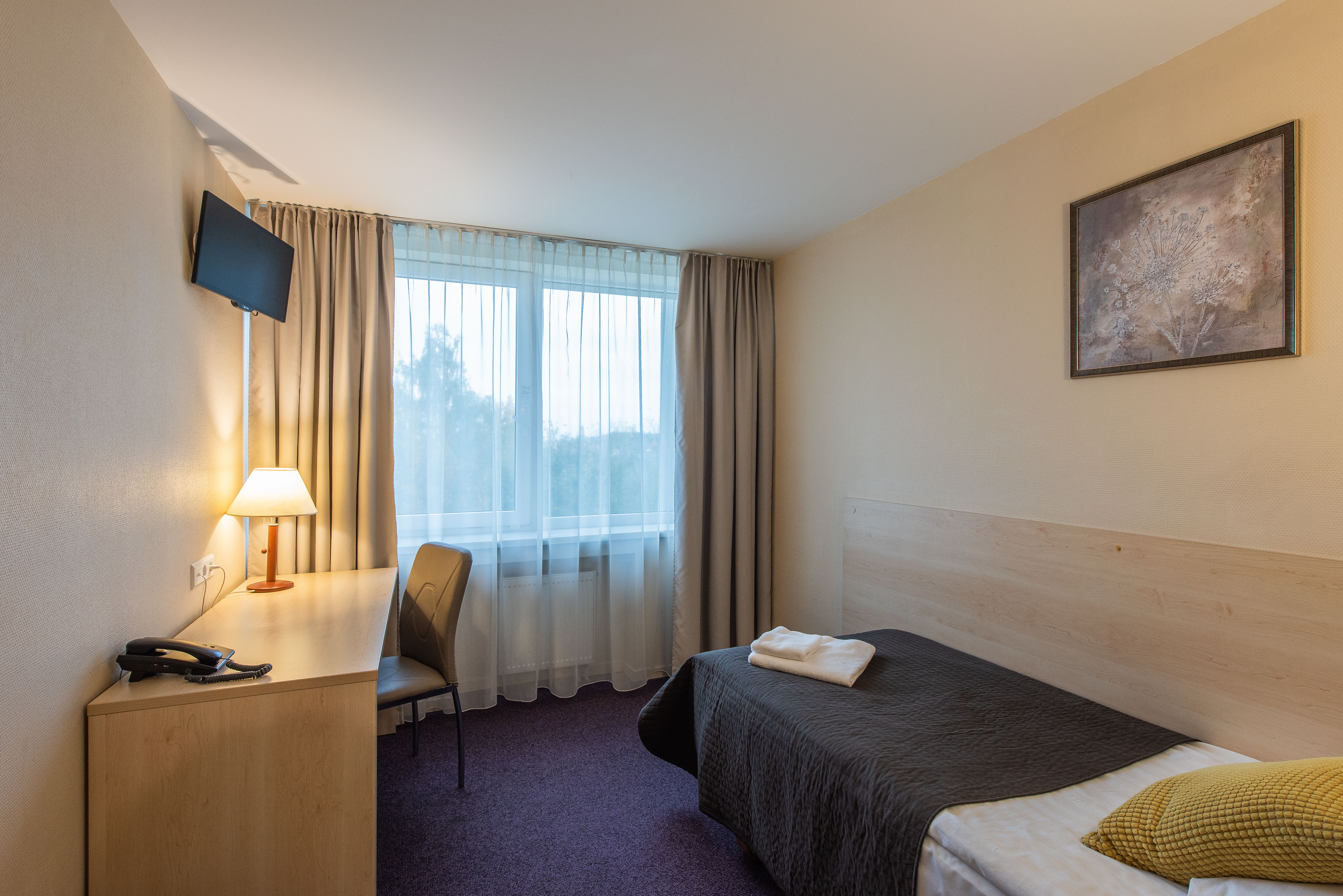 Double Single with Views