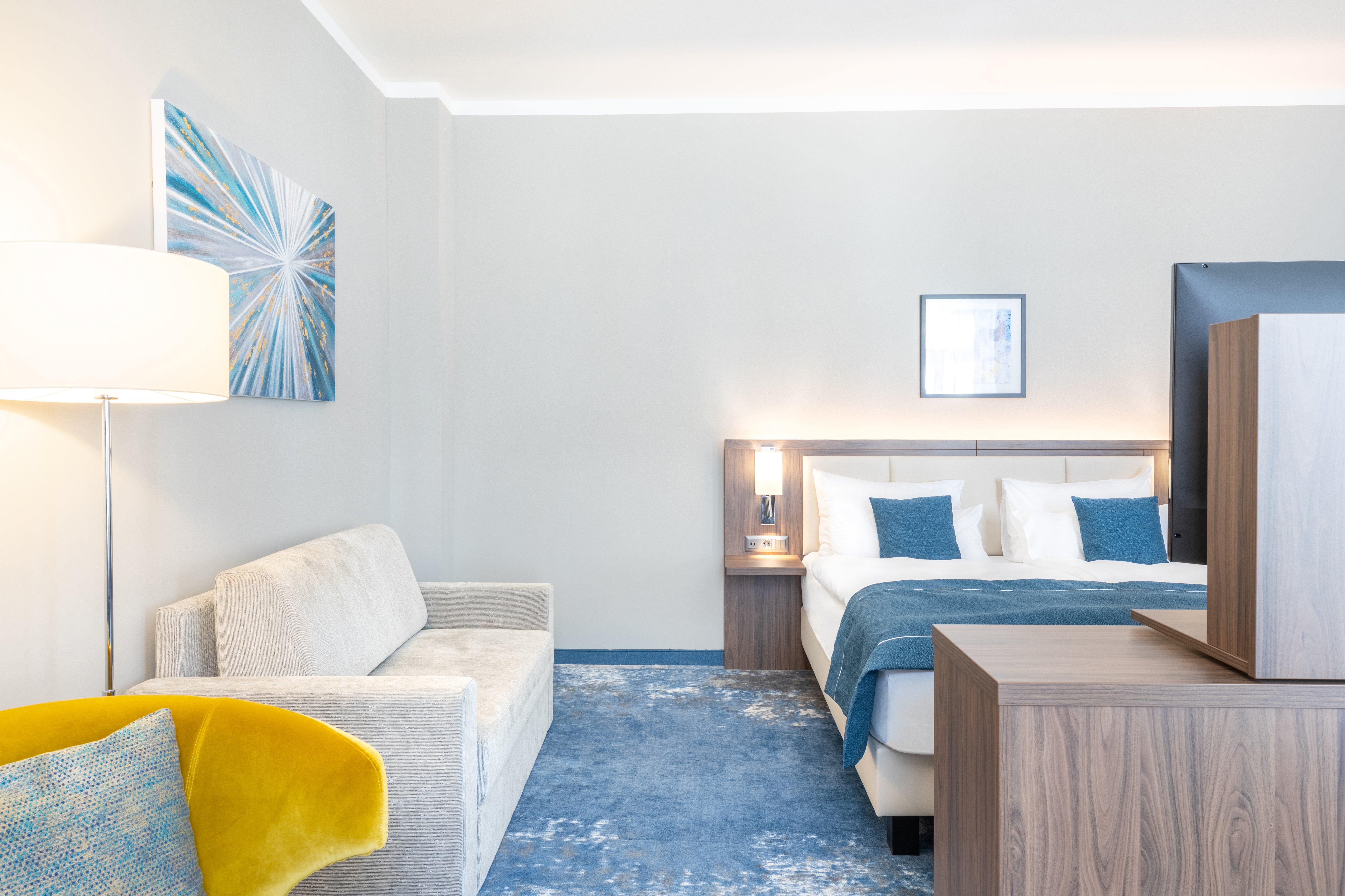 Suite Queen Size Bed