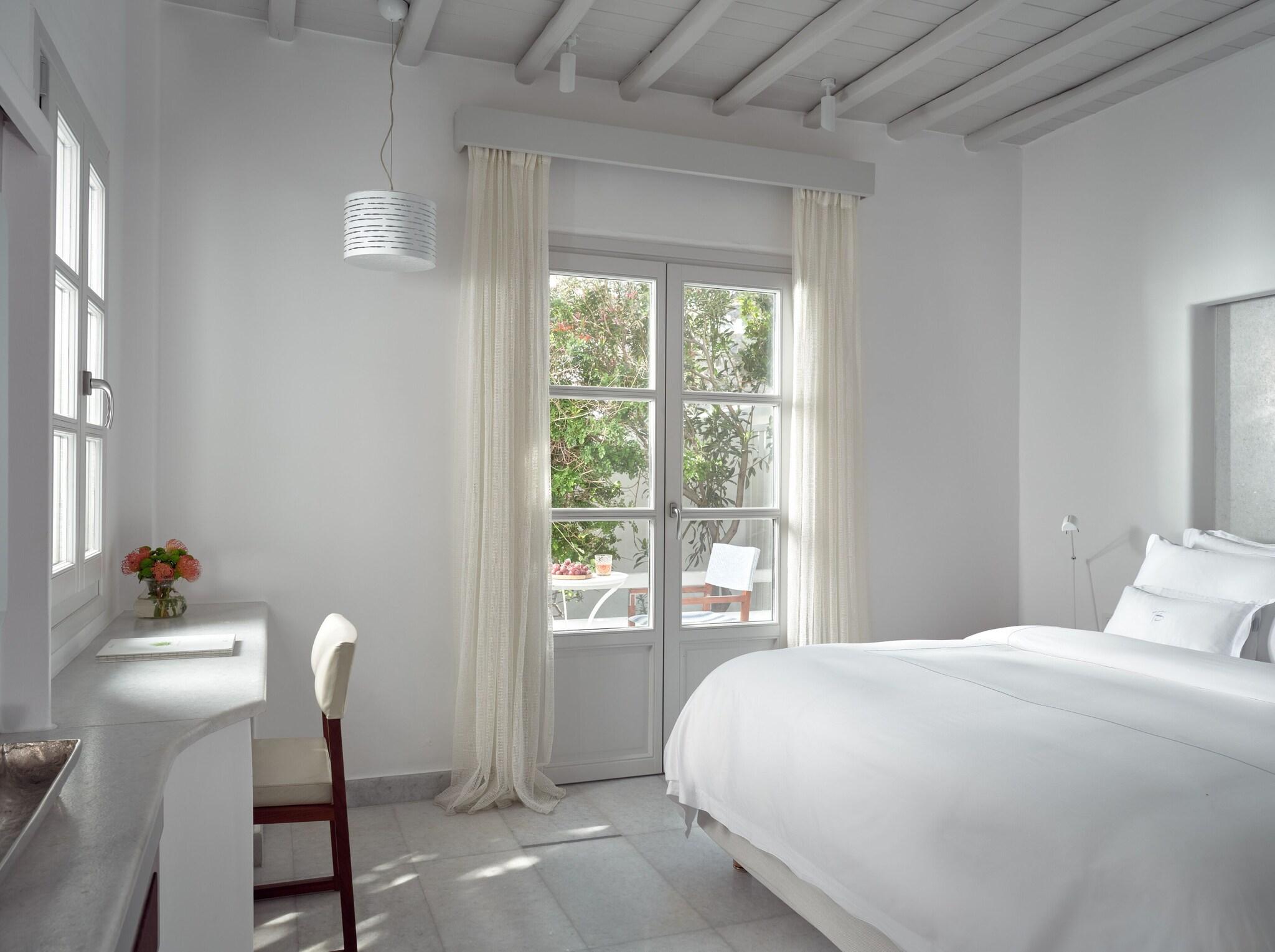 Junior Suite with Views