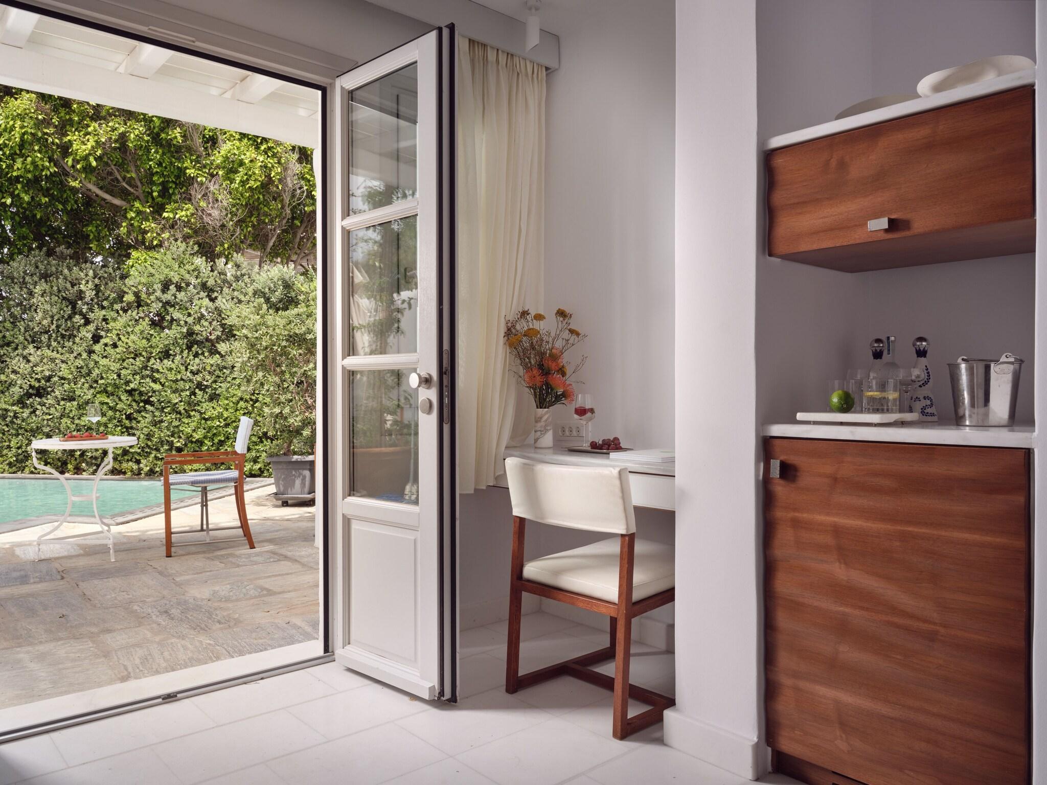 Double with Private Pool