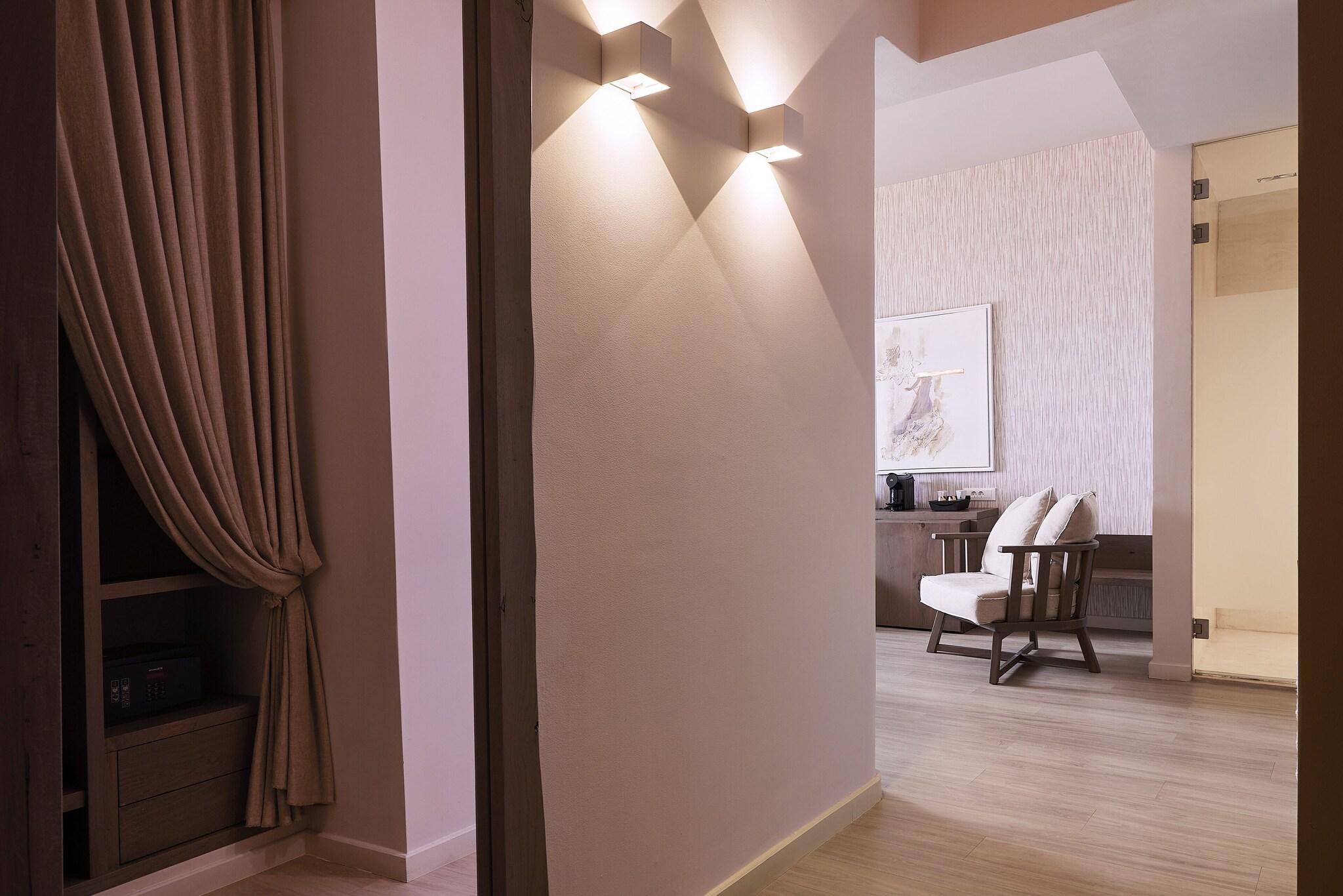 Double Deluxe with Private Pool