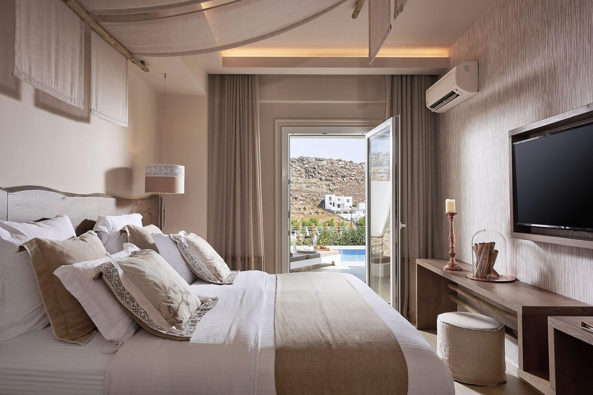 Double Deluxe with Private Pool