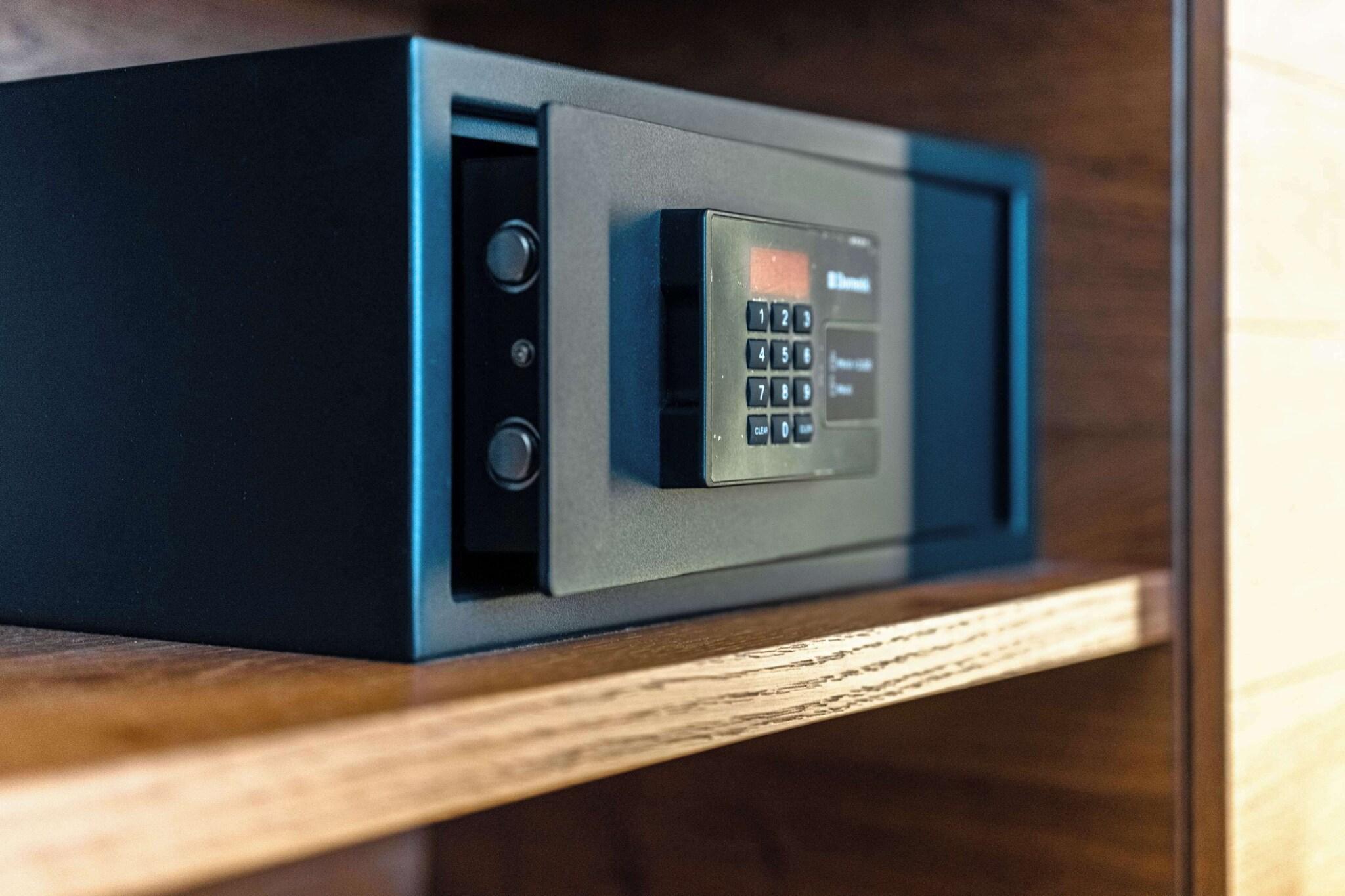 Junior Suite King Size Bed