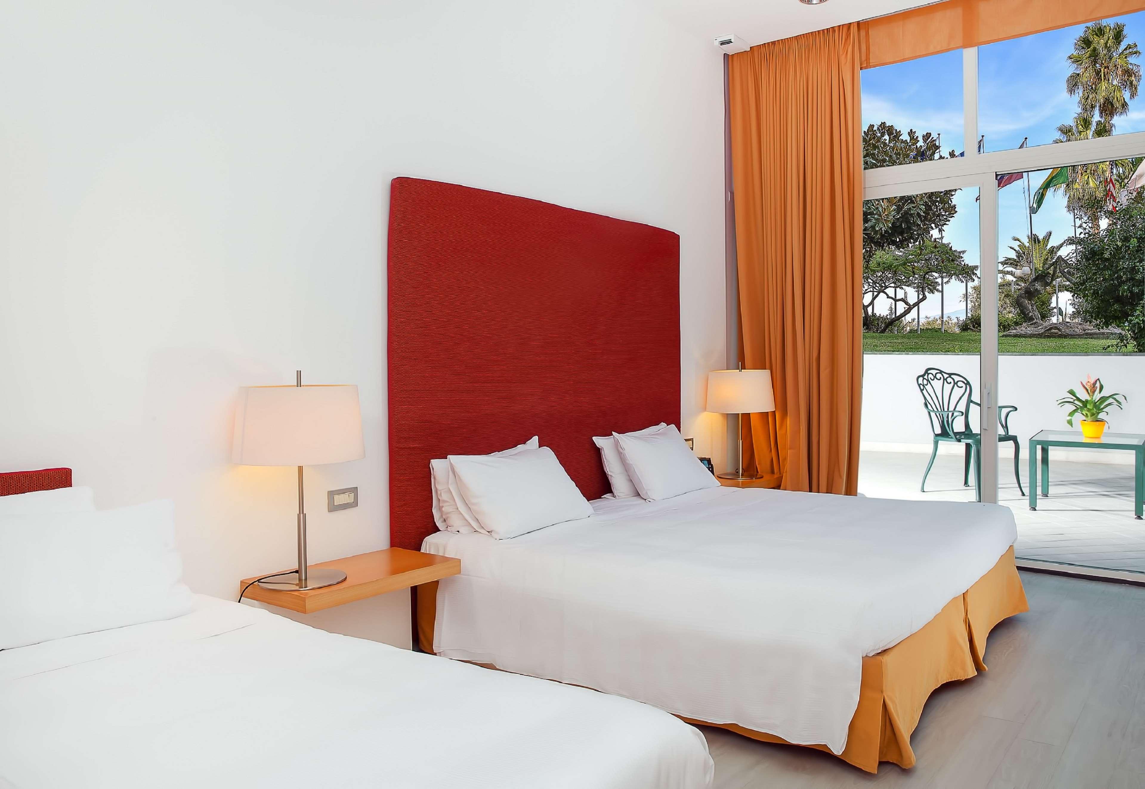 Family Room Garden View