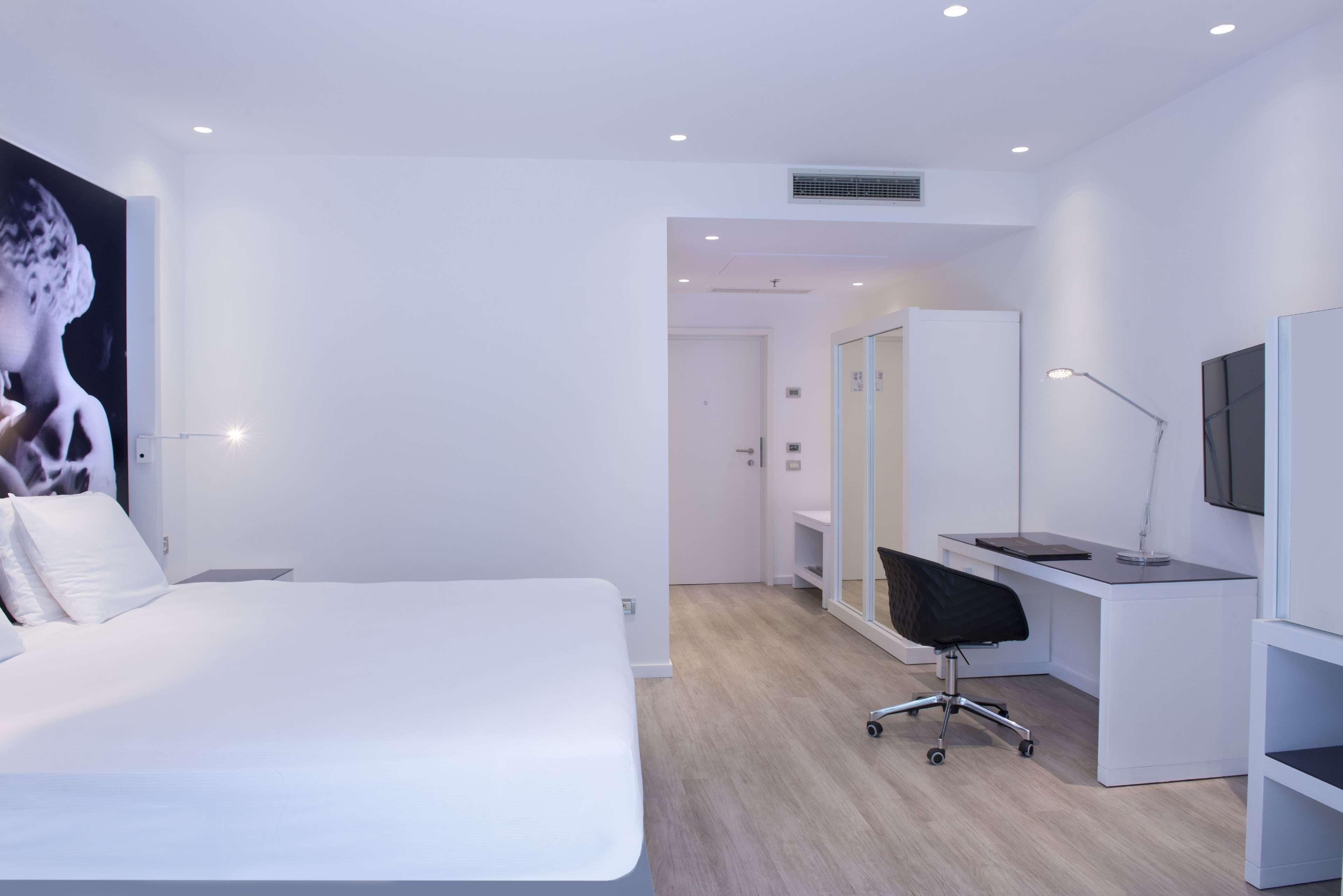 Room Superior King Bed