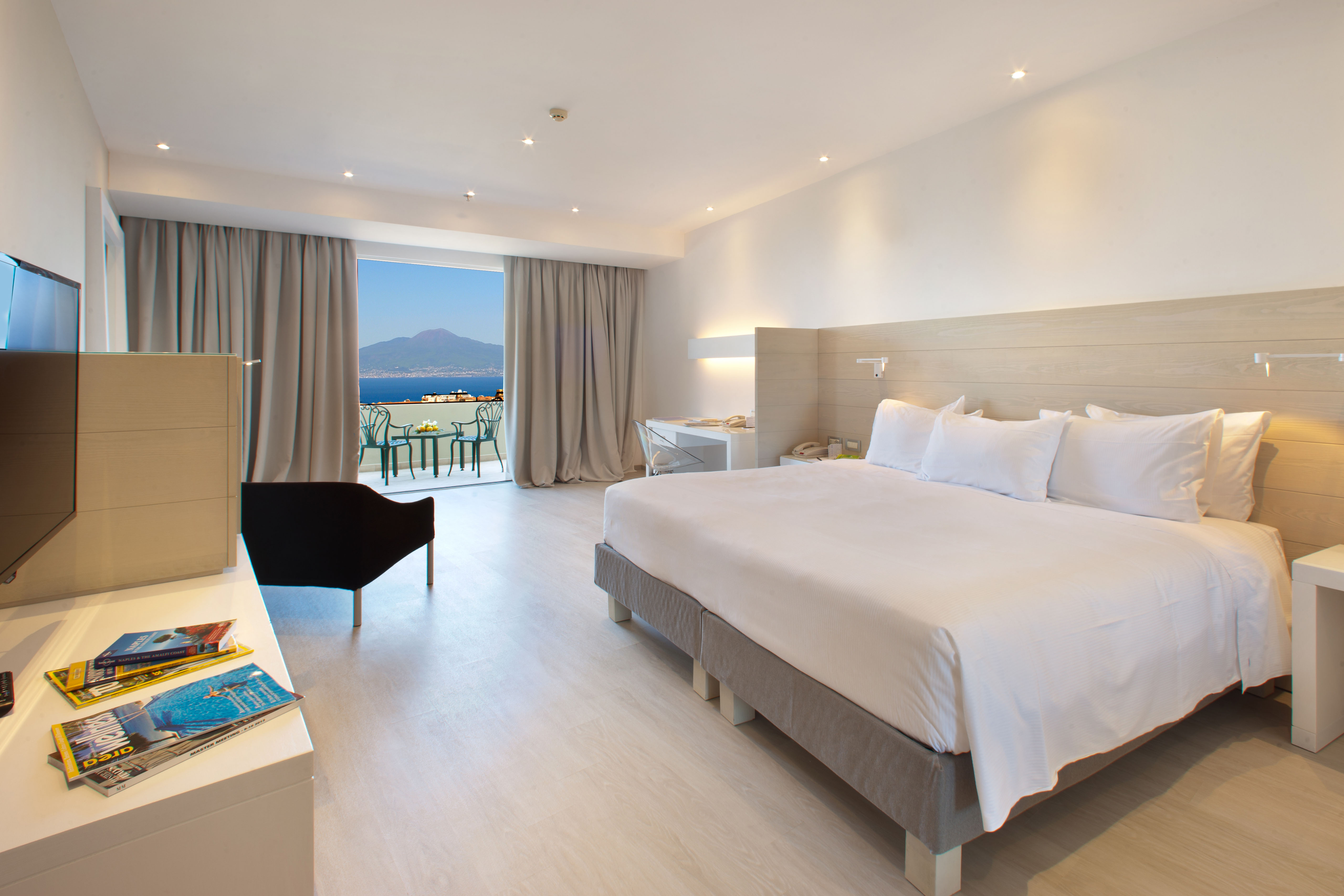 Double or Twin Deluxe