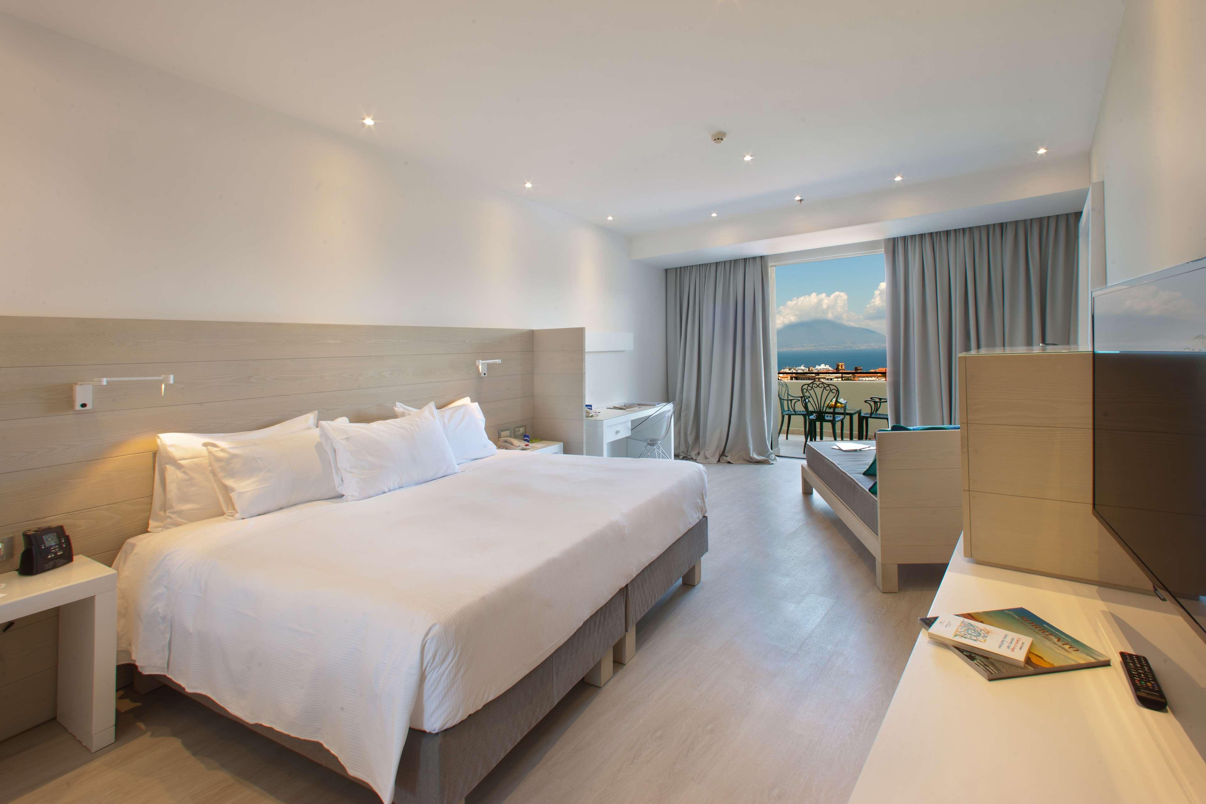 Triple Deluxe Sea View