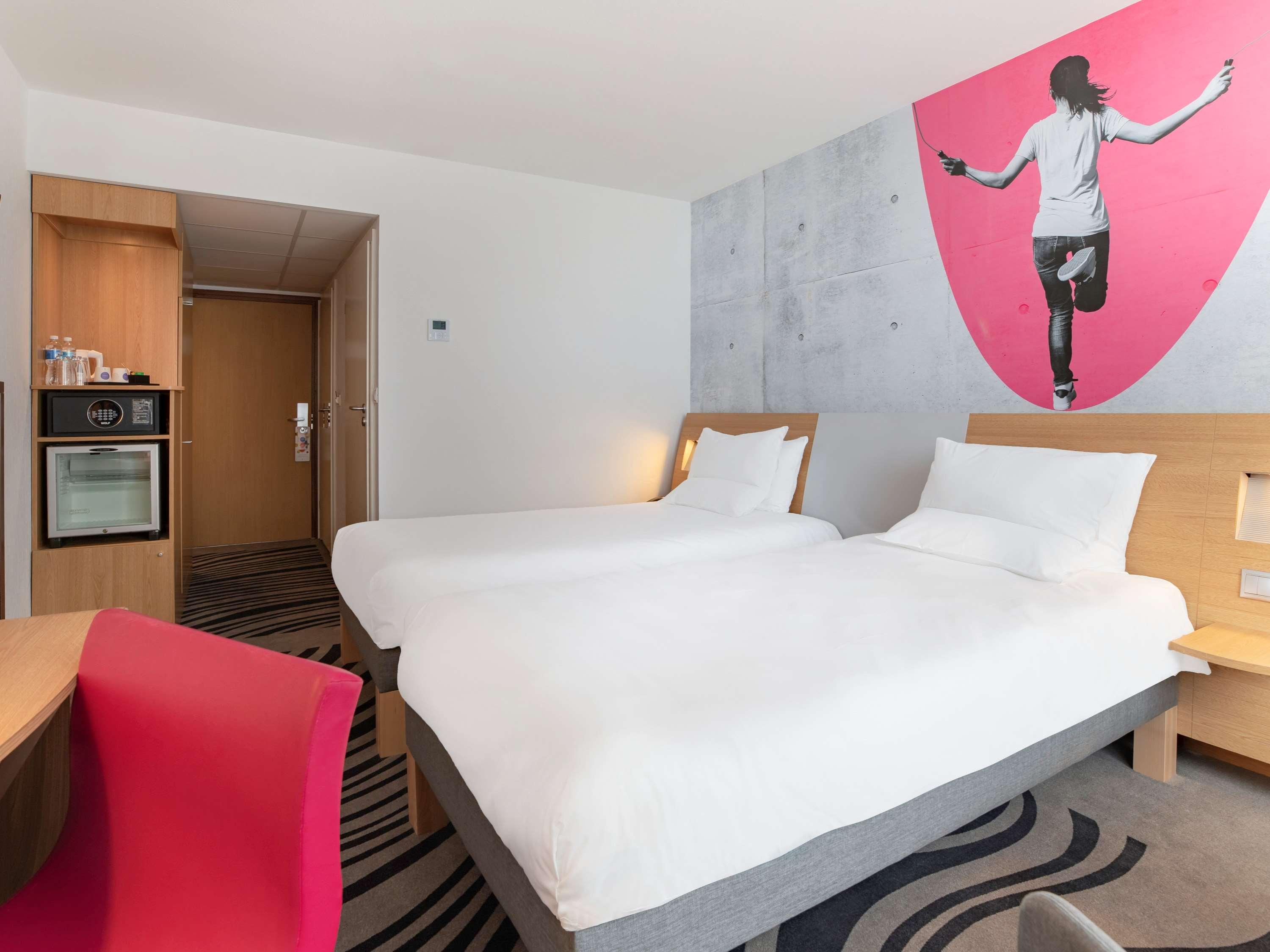 Twin Queen Bed Non Smoking