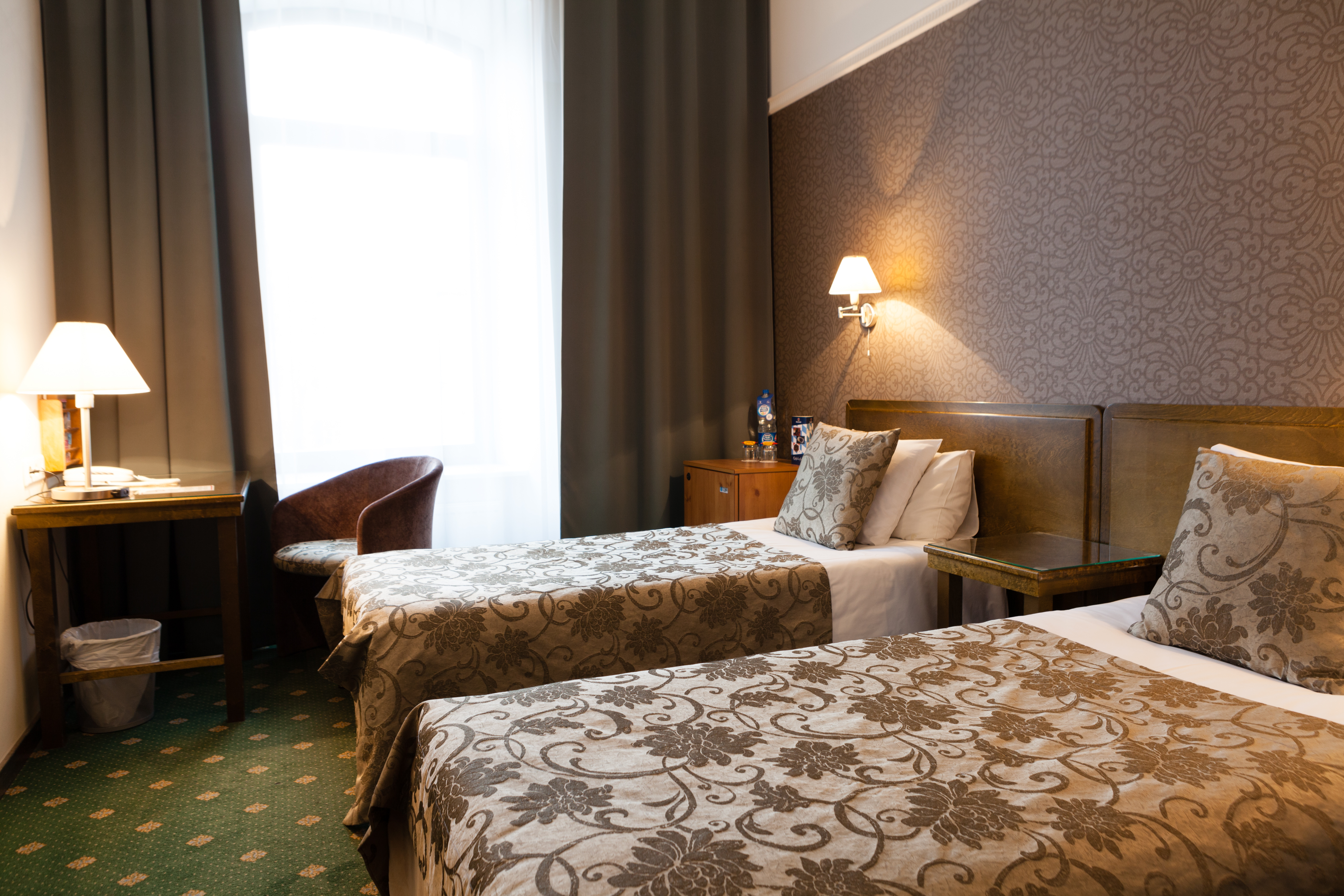 Double or Twin Standard