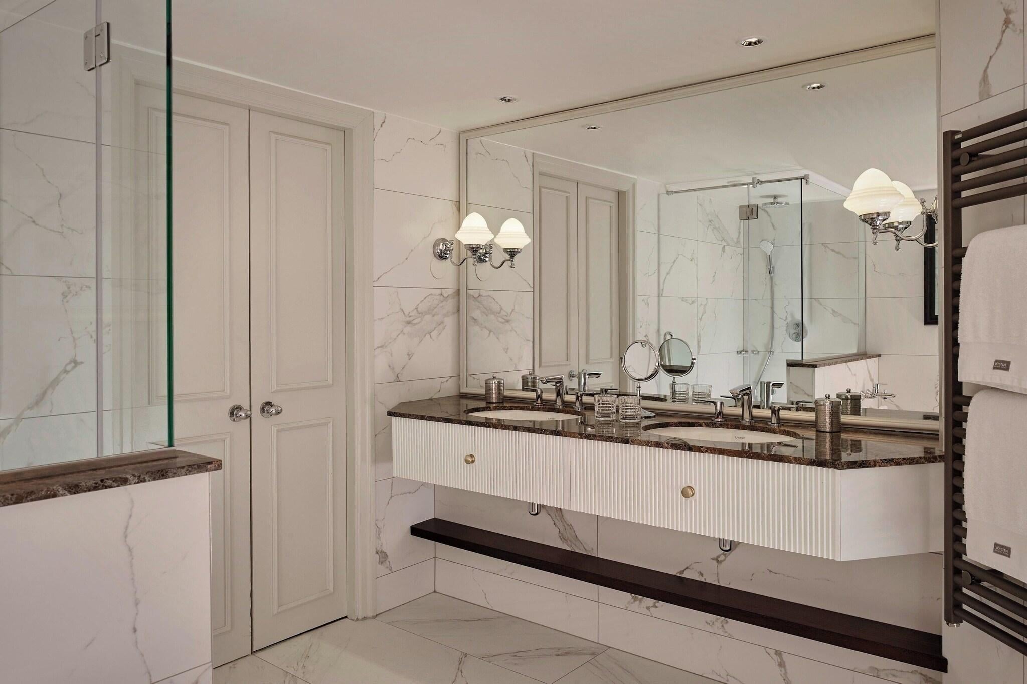 Suite Deluxe City View