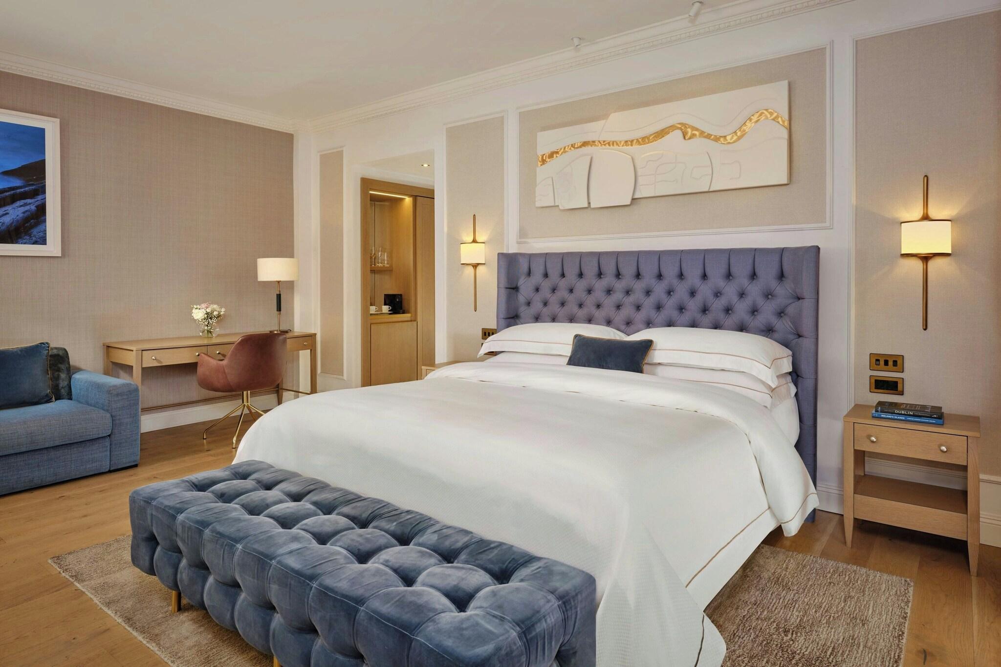 Junior Suite City View