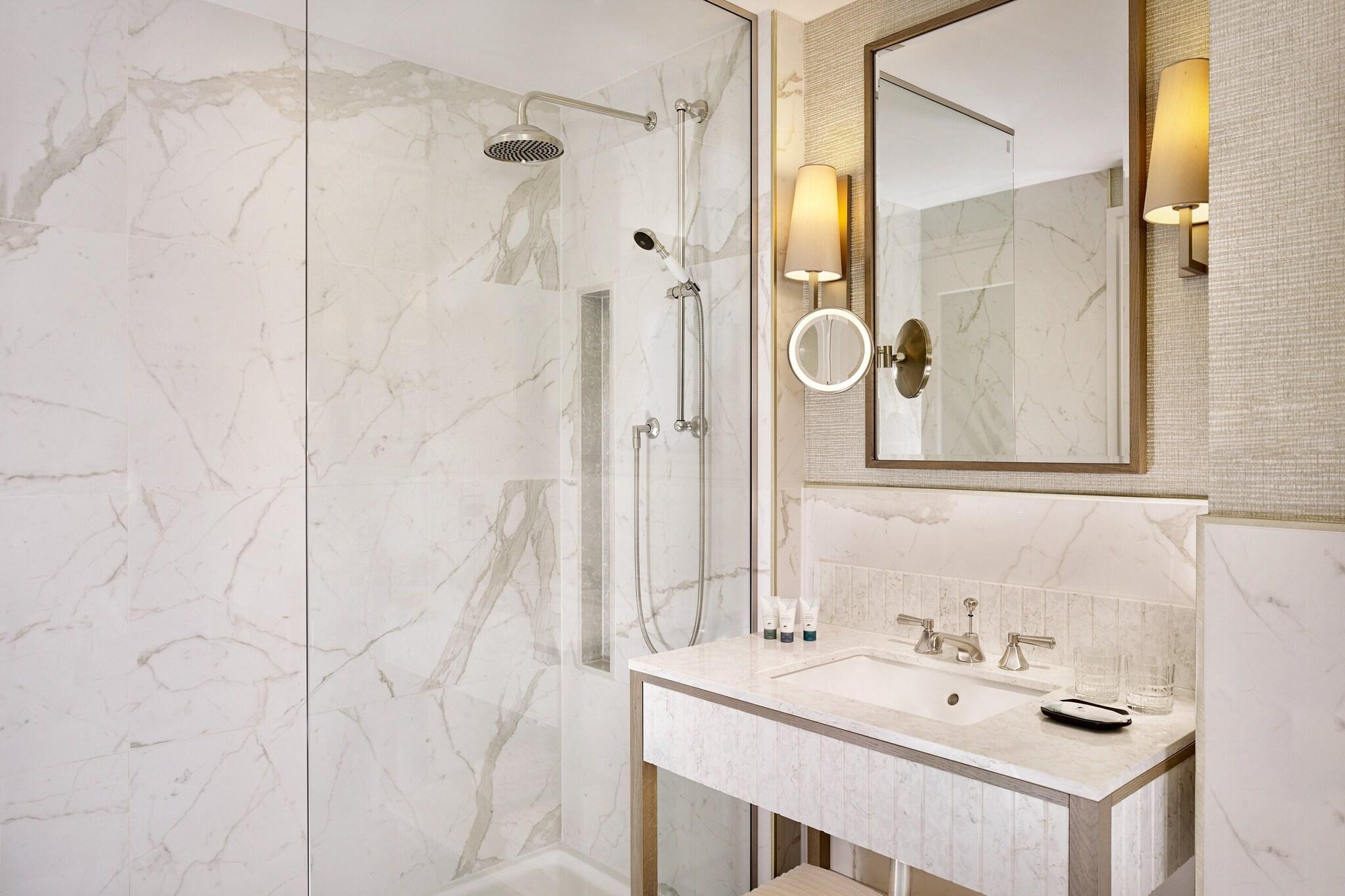 Double Deluxe City View