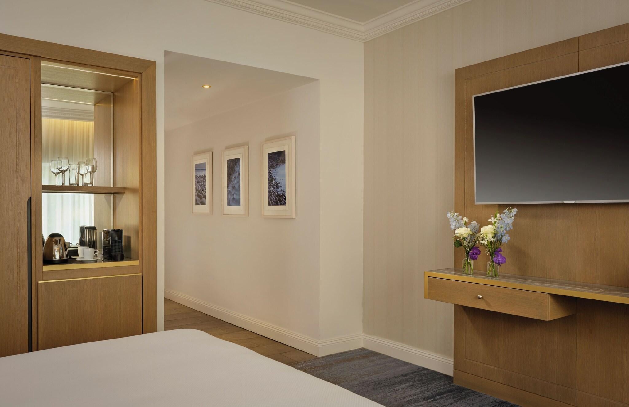 Double Superior City View