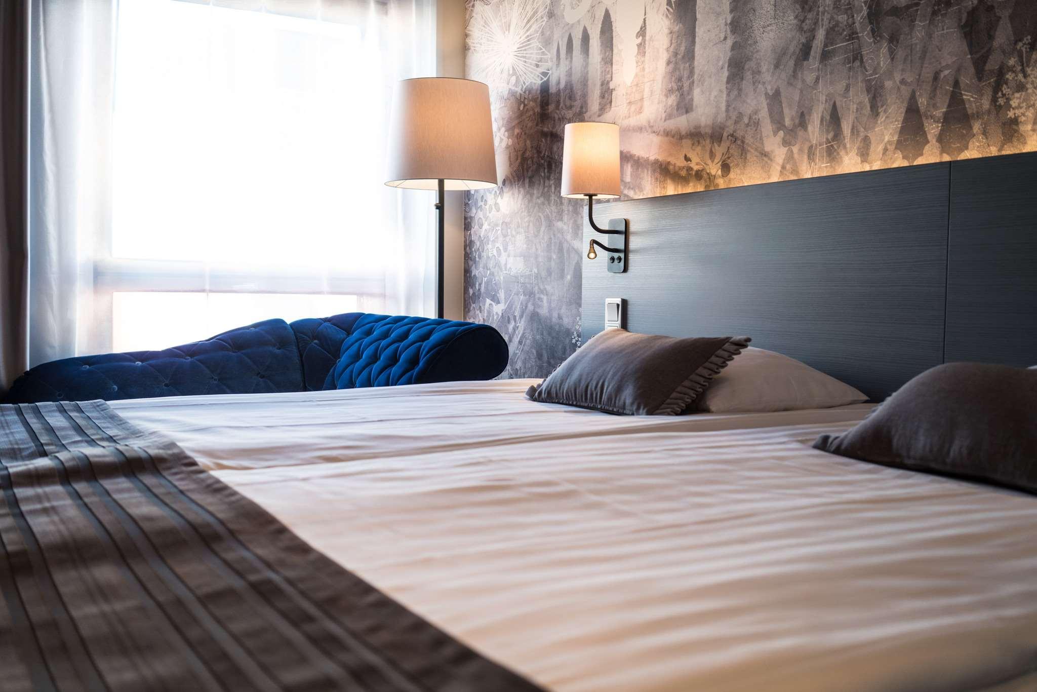 Double Single Superior