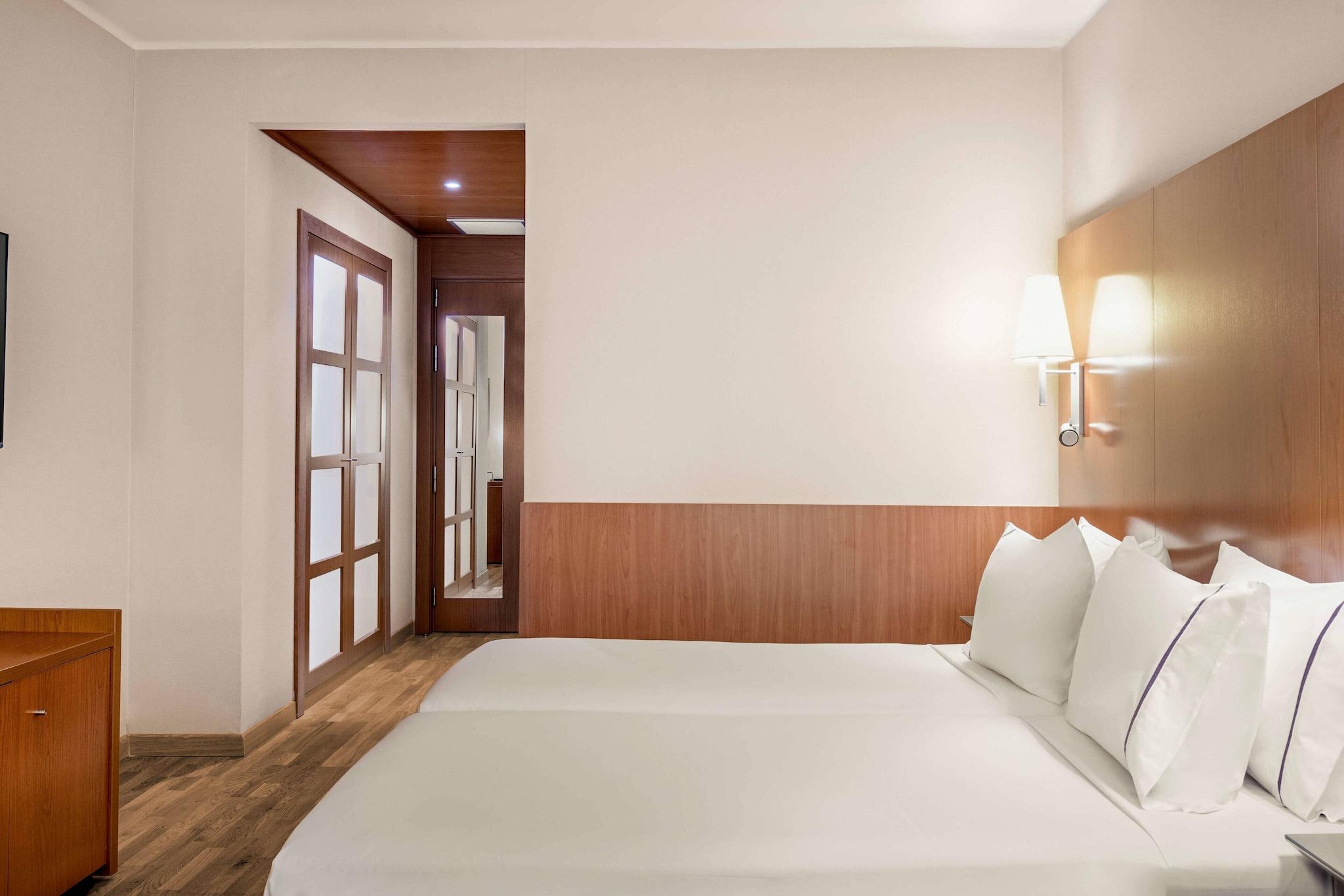 Double King Size Bed