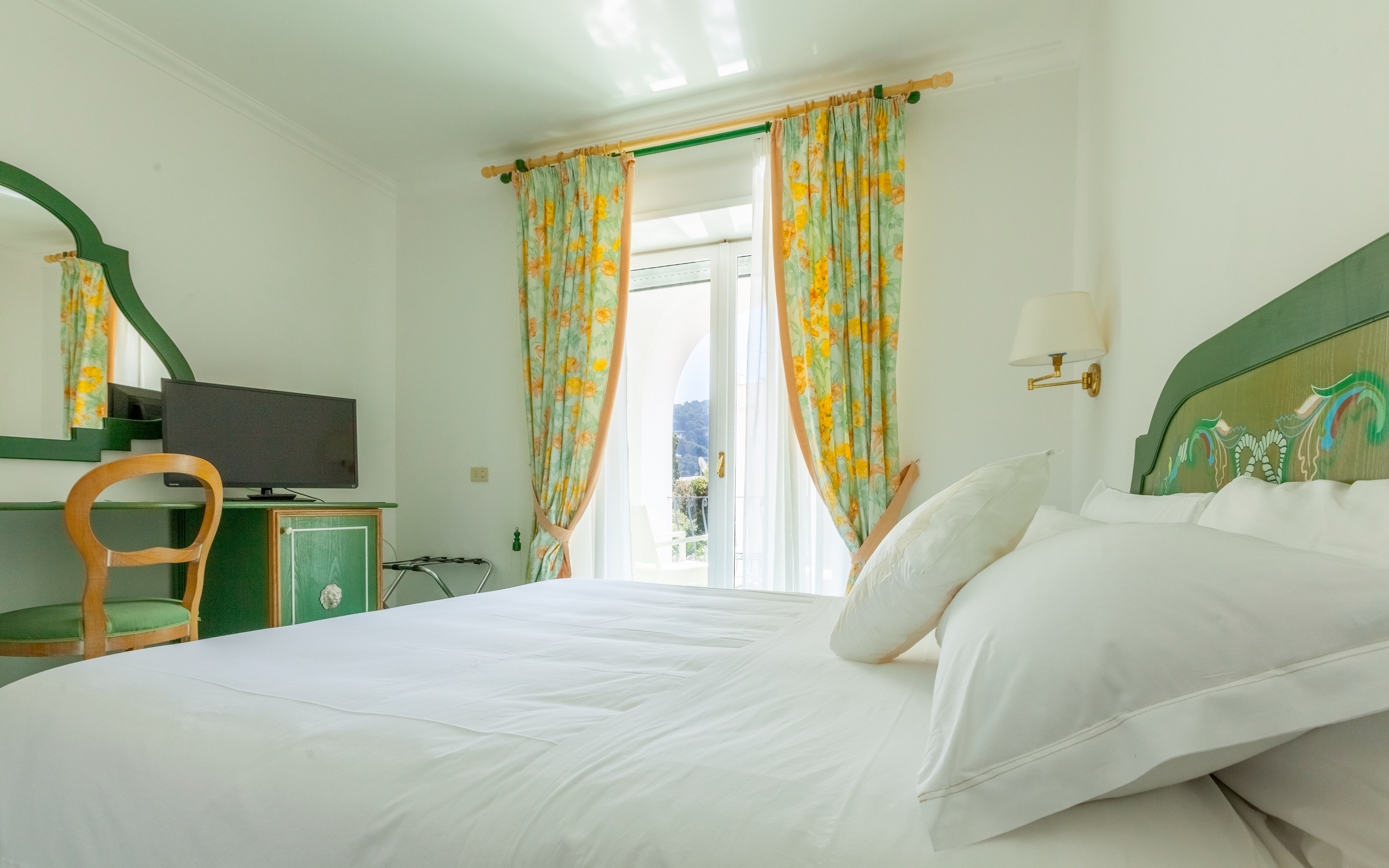 Double or Twin Standard