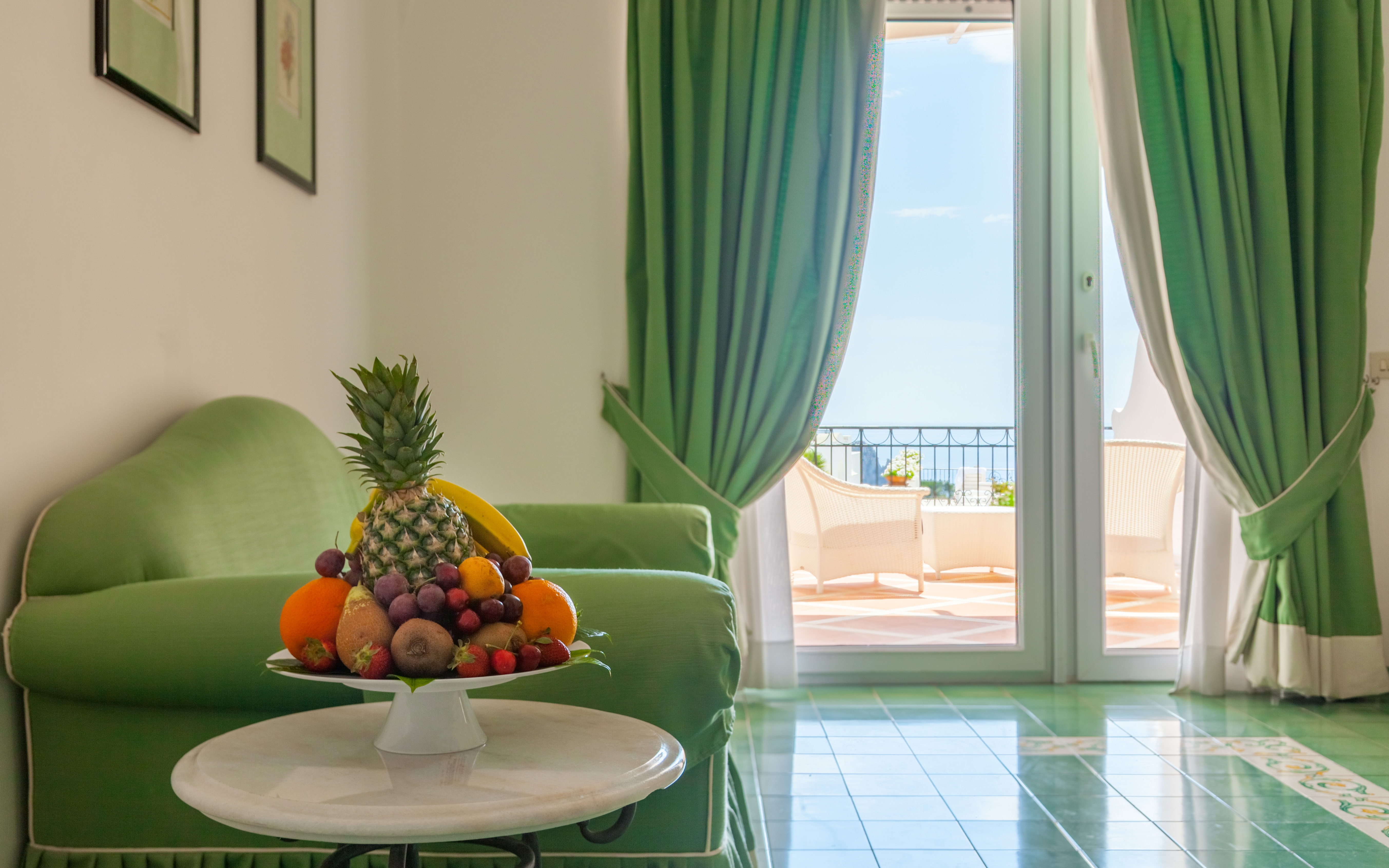 Double or Twin Deluxe Sea View