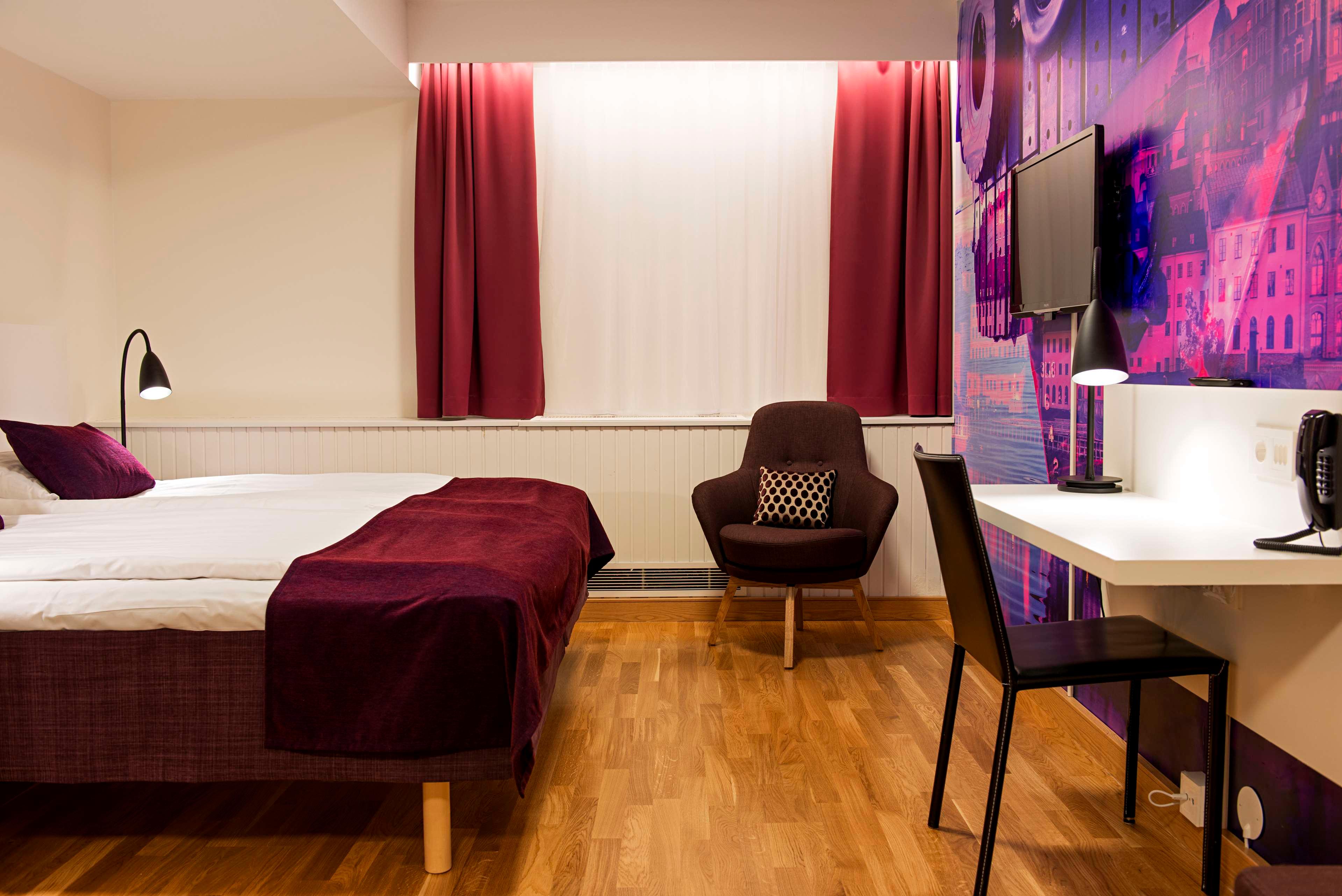 Double Room Without Window