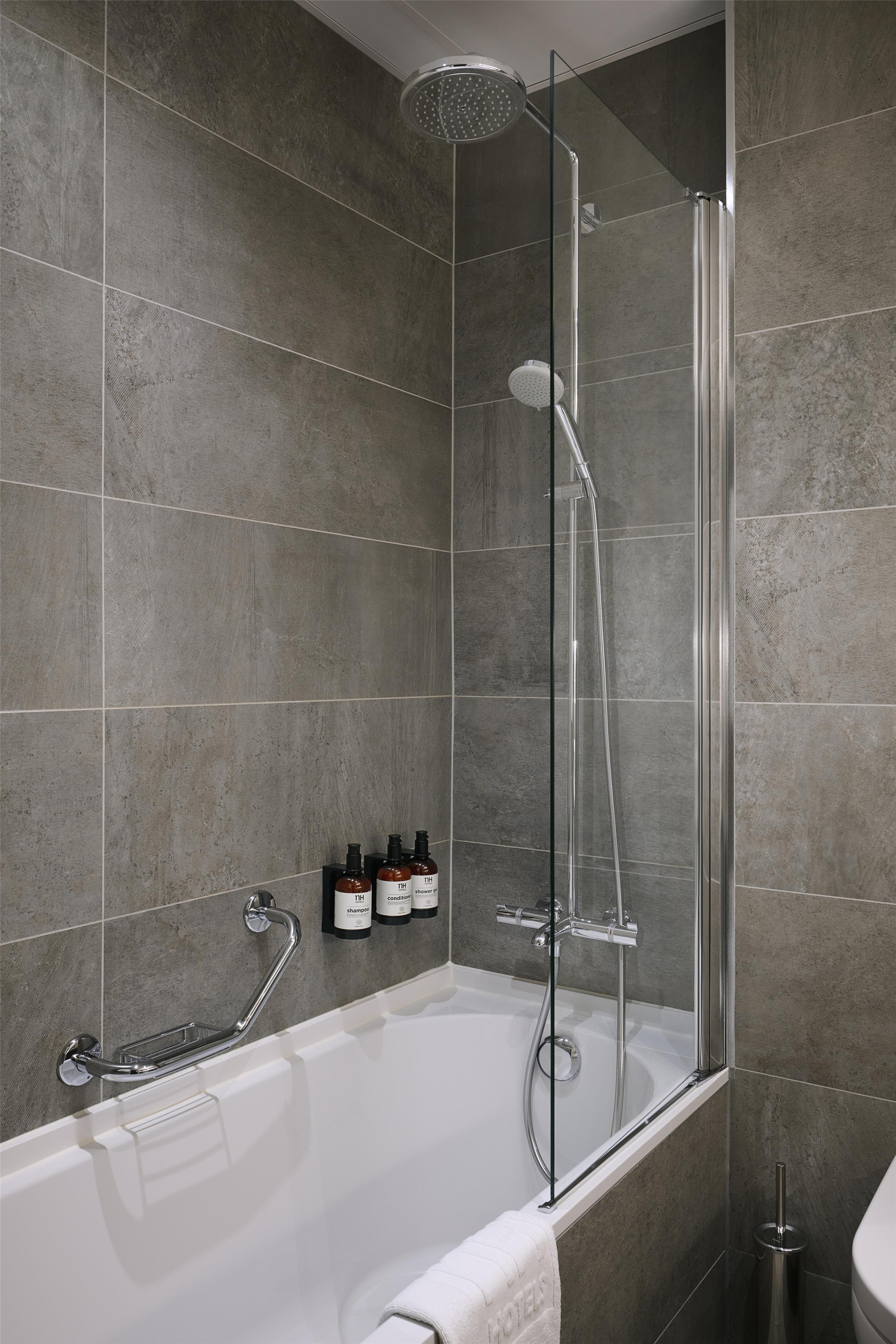 Family Room Standard