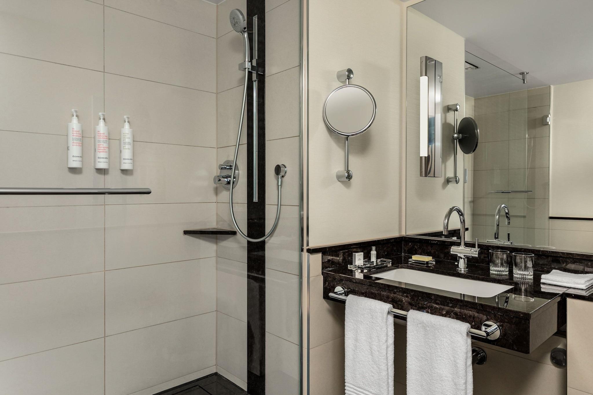 Double Executive King Bed