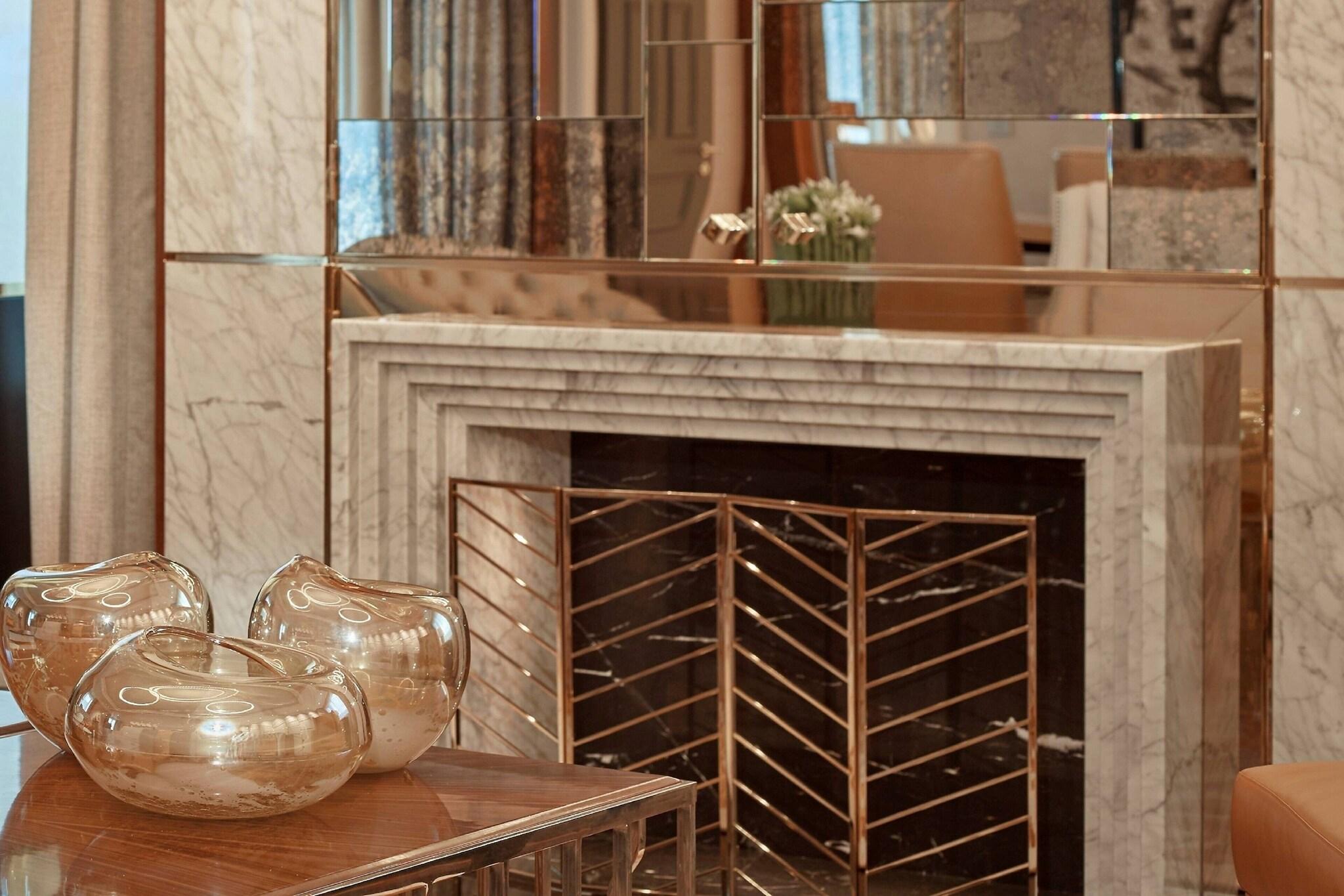 Suite Club with Views