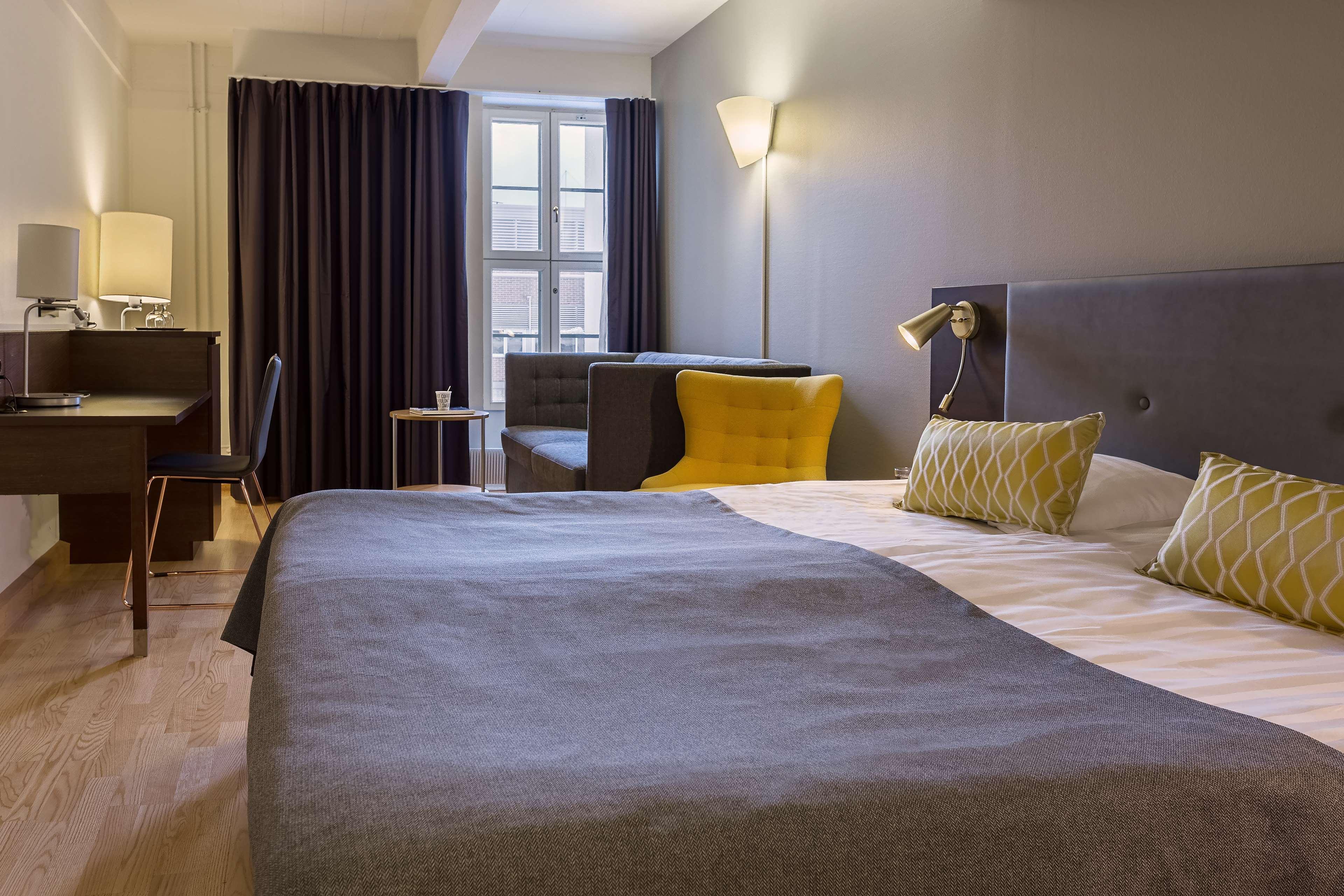 Family Room Standard