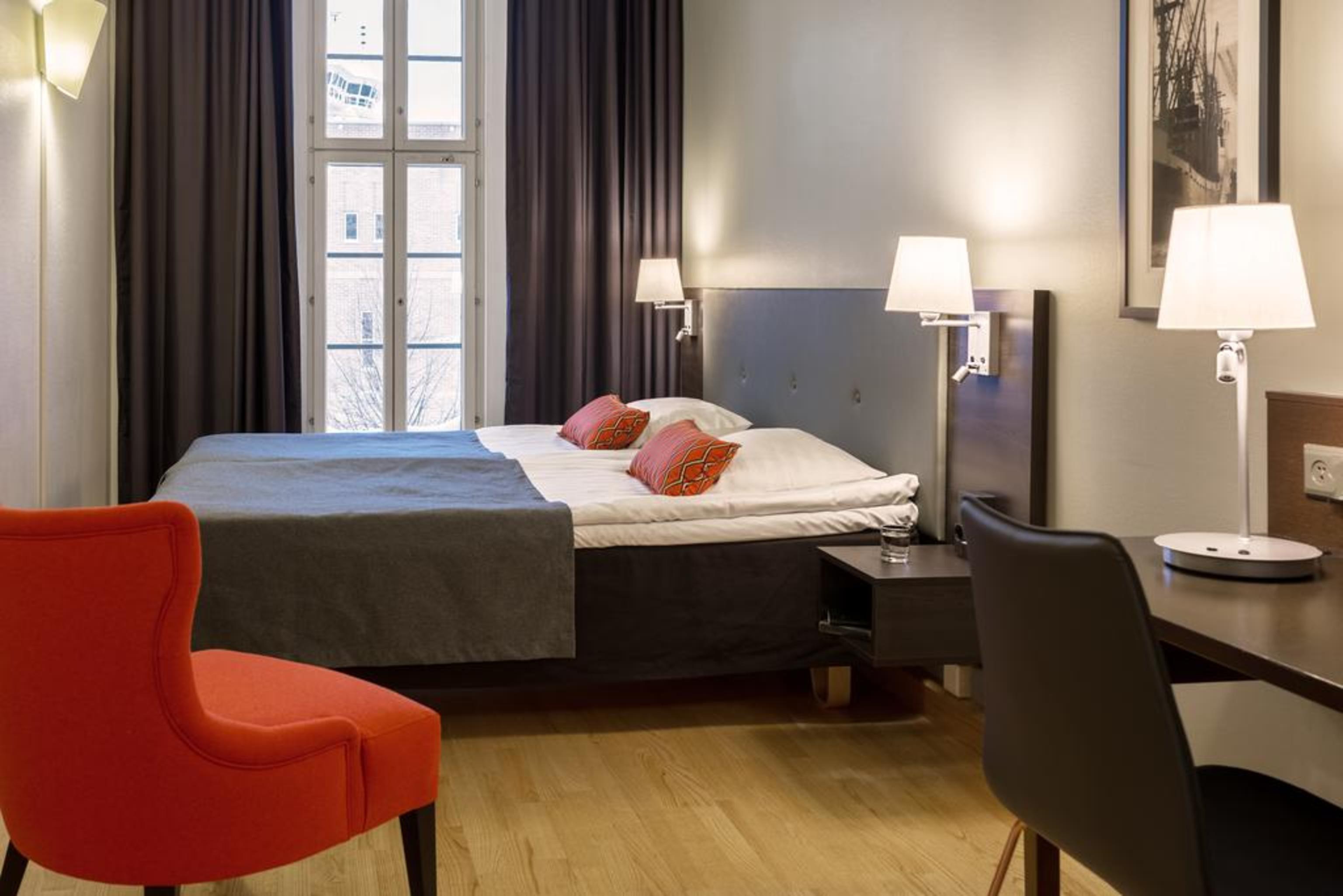 Double King Size Bed