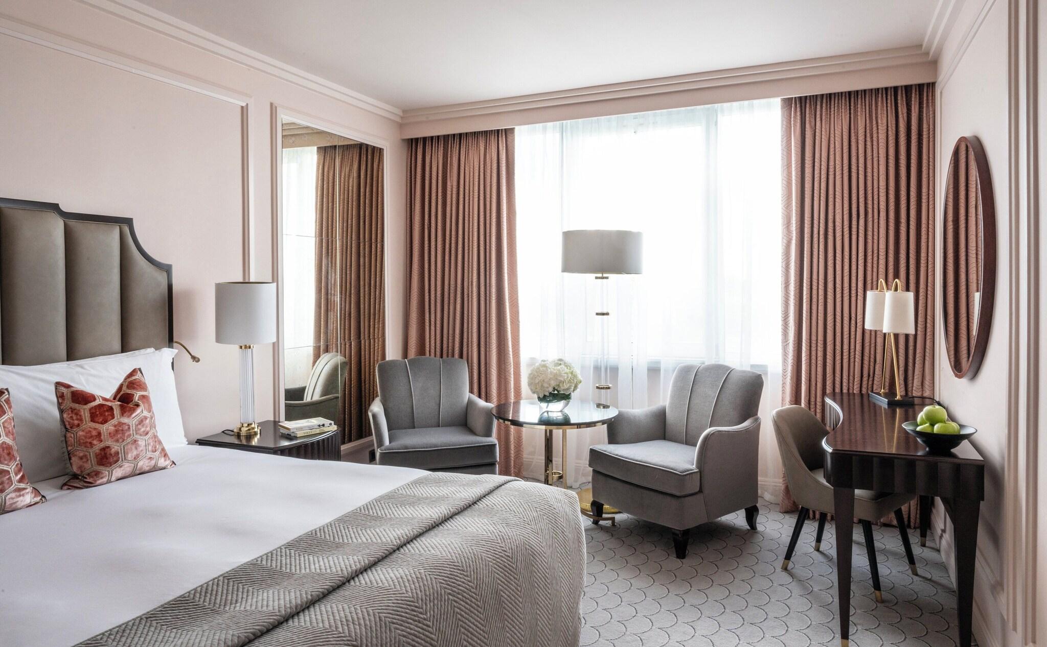 Double Classic King Bed