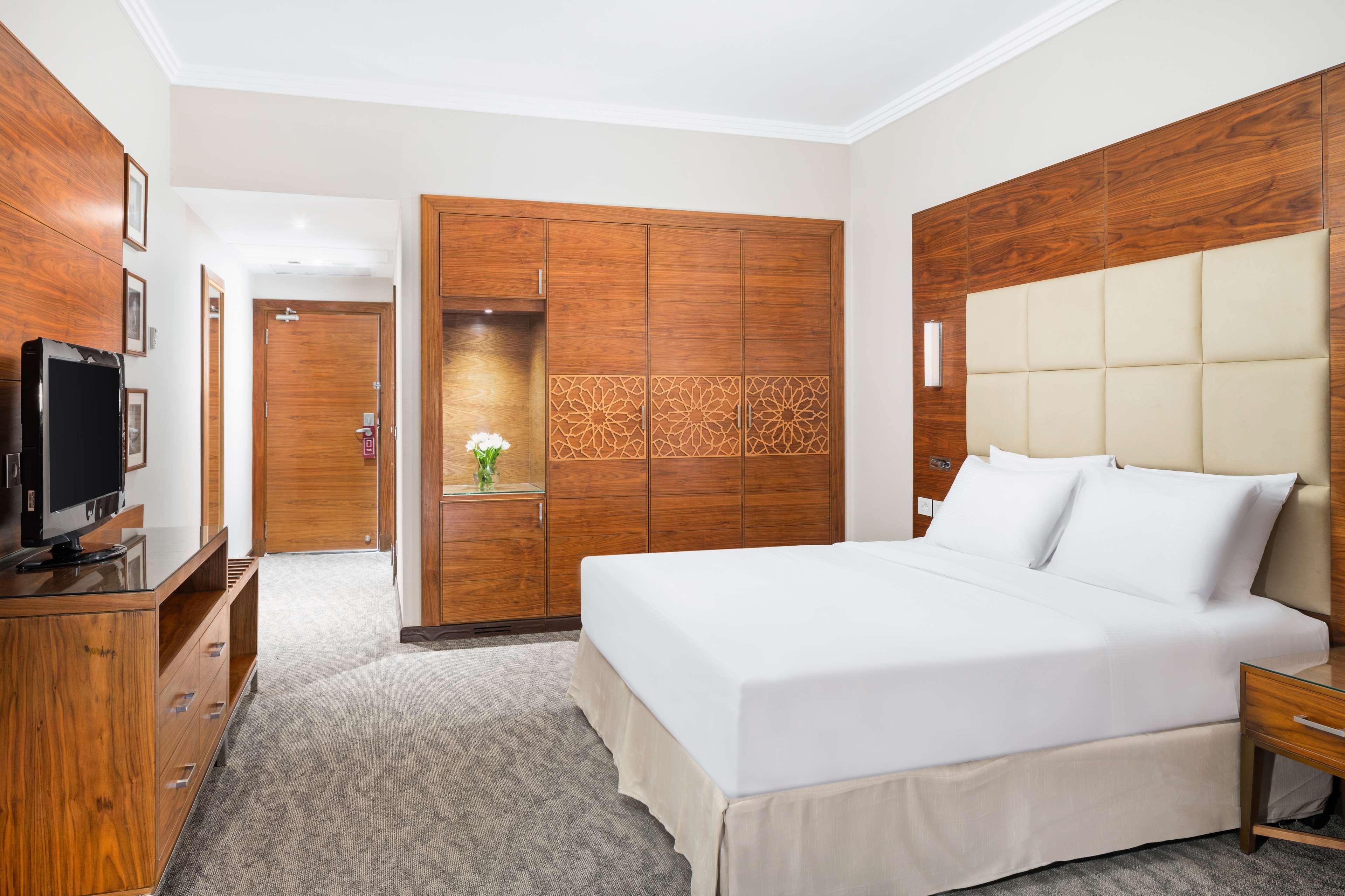 Double Superior King Bed