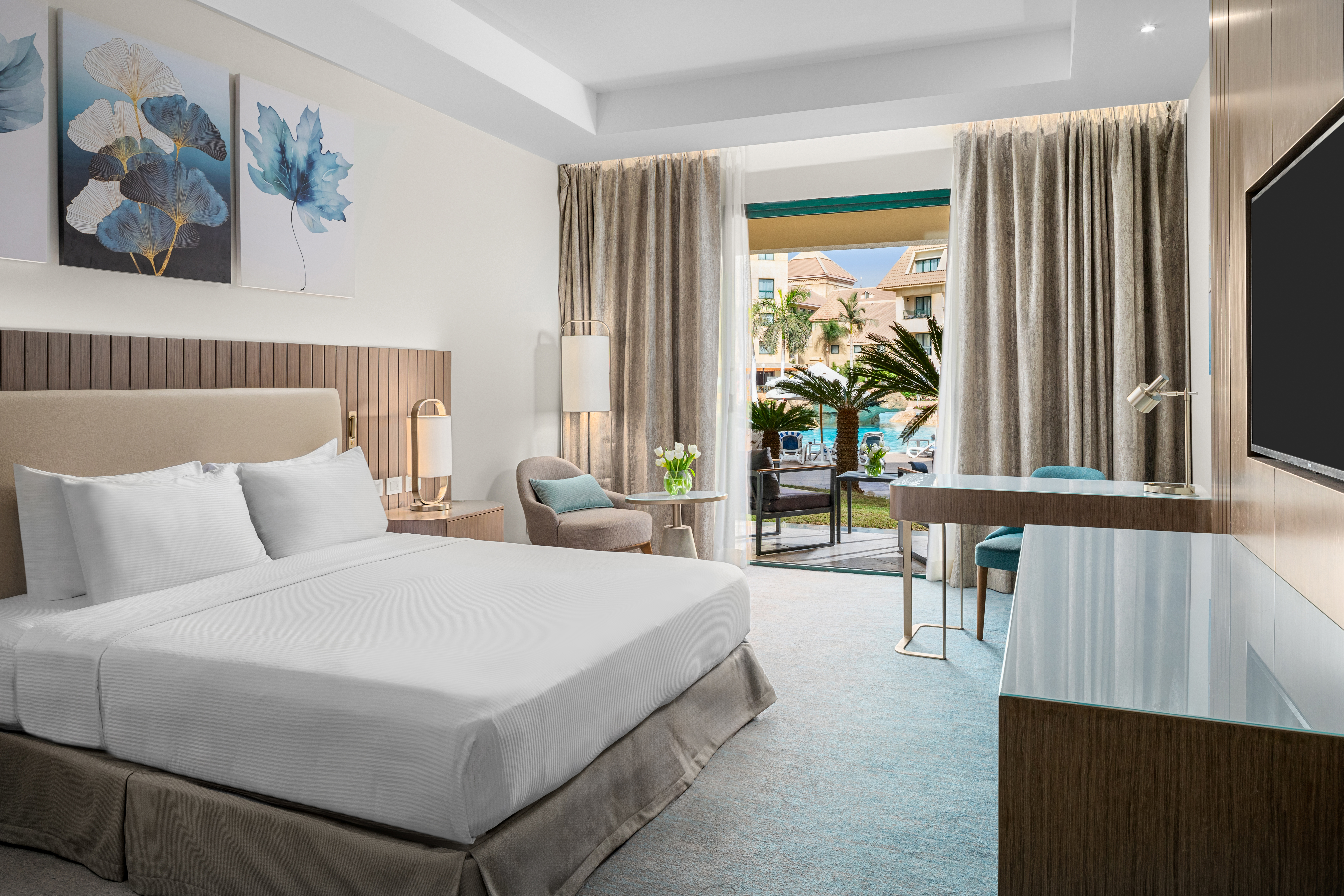 Double Superior King Bed