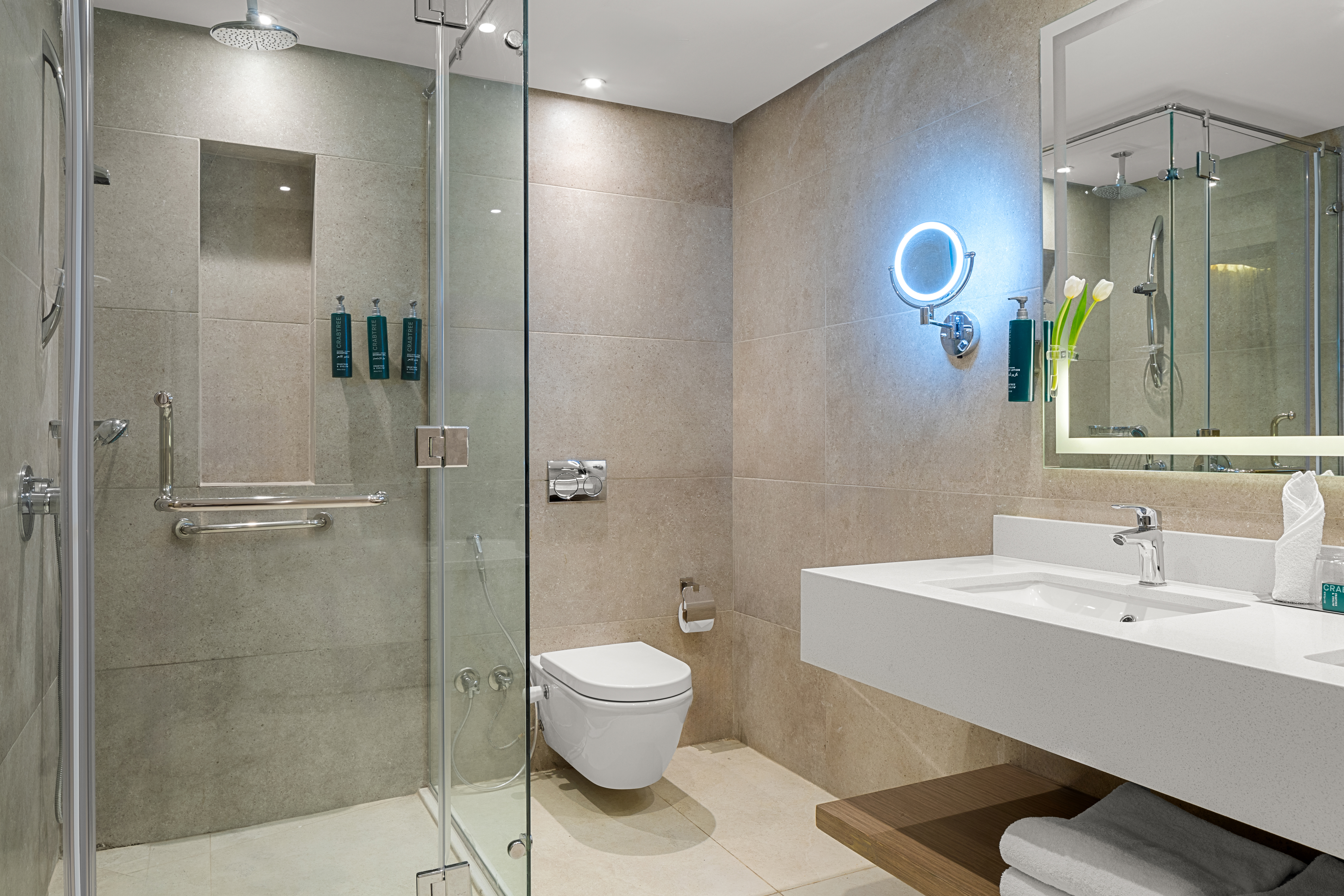 Suite Deluxe King Bed