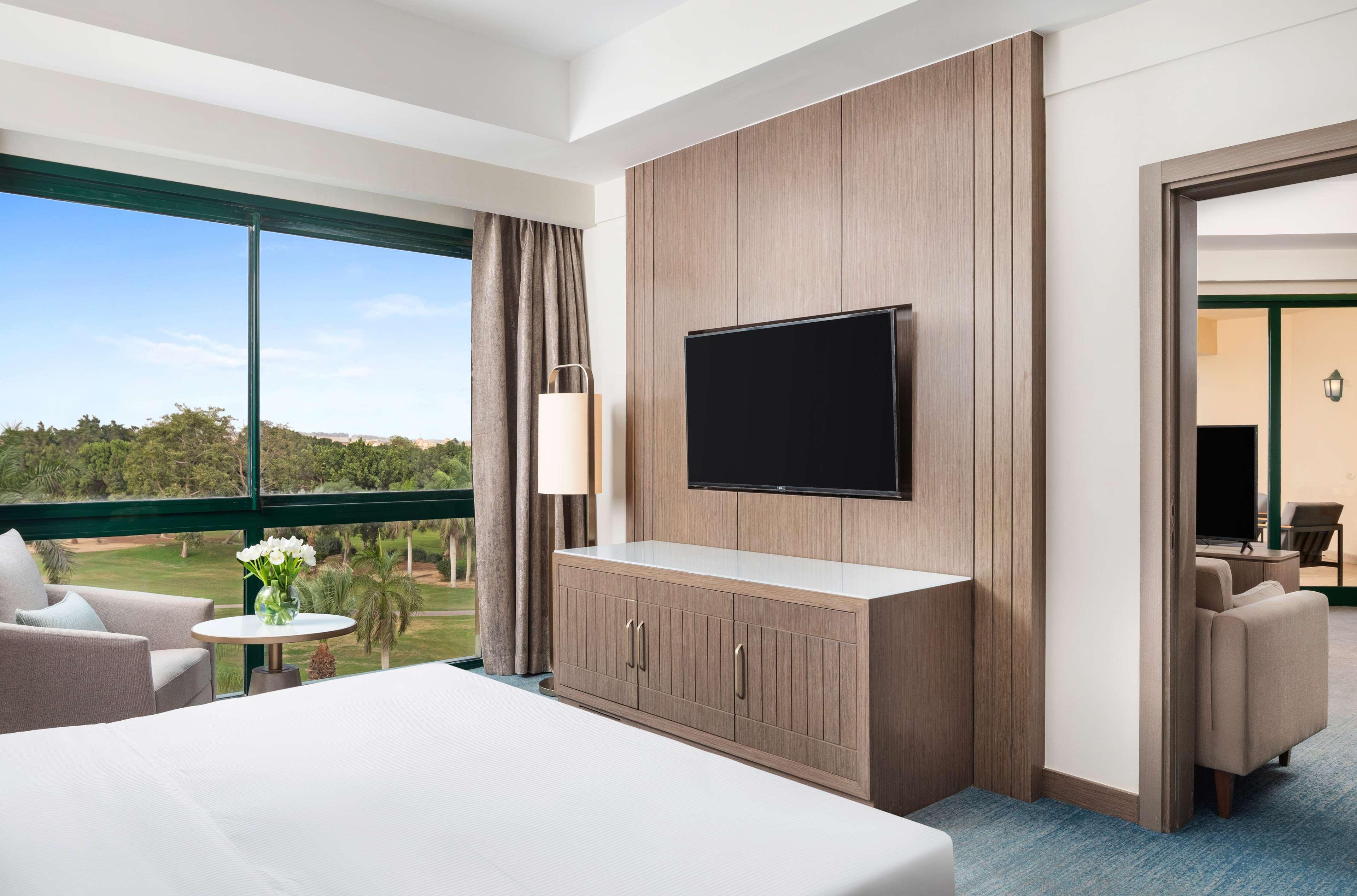 Suite Premier King Bed