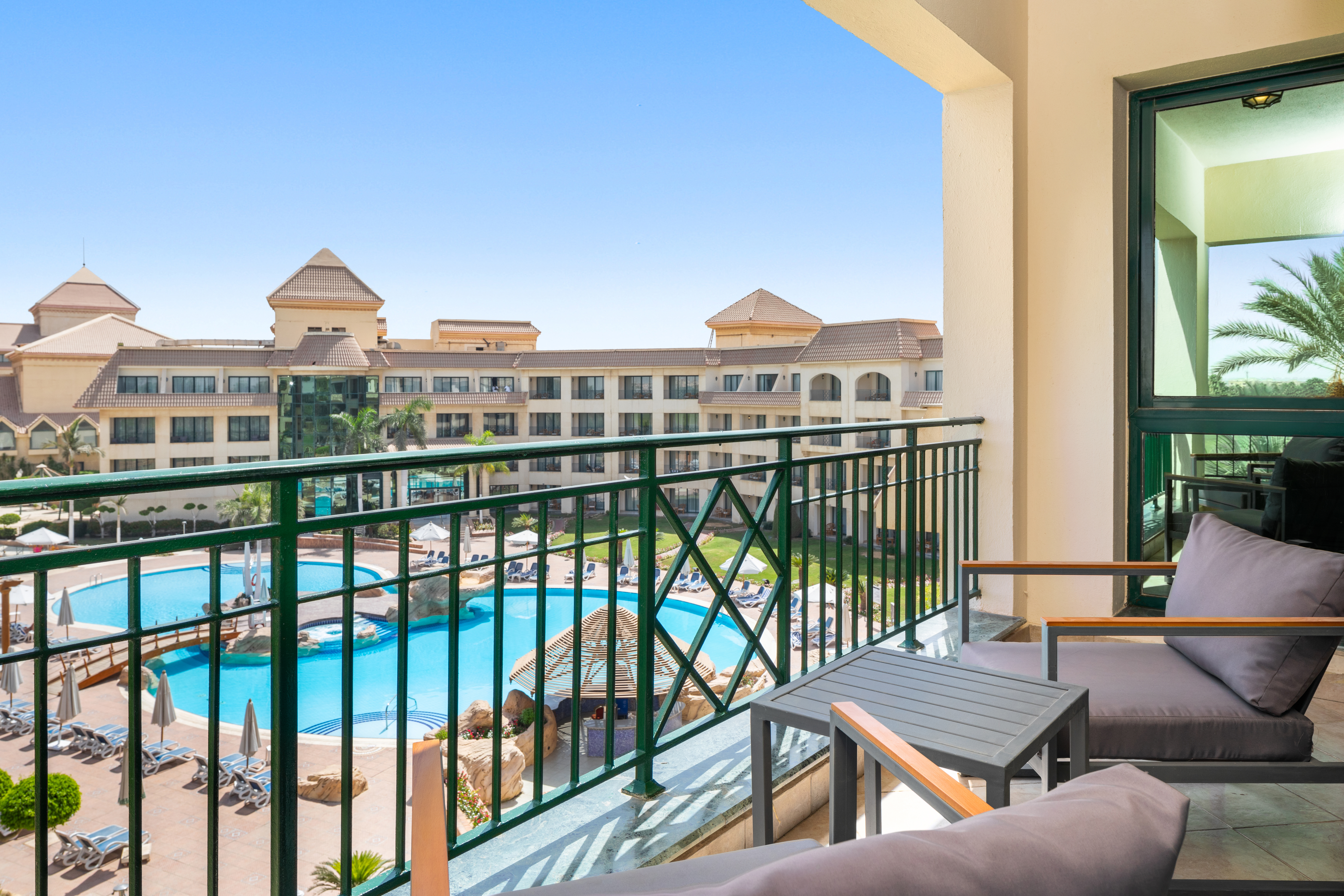 Double Deluxe Pool View