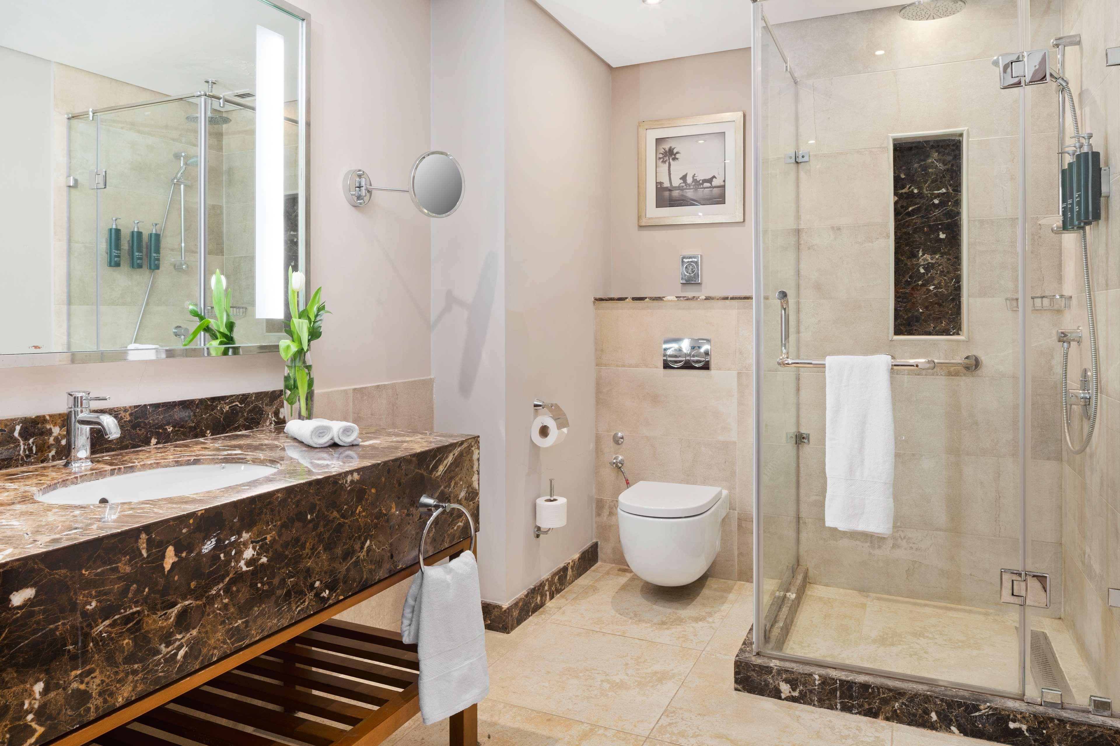 Double Executive Superior