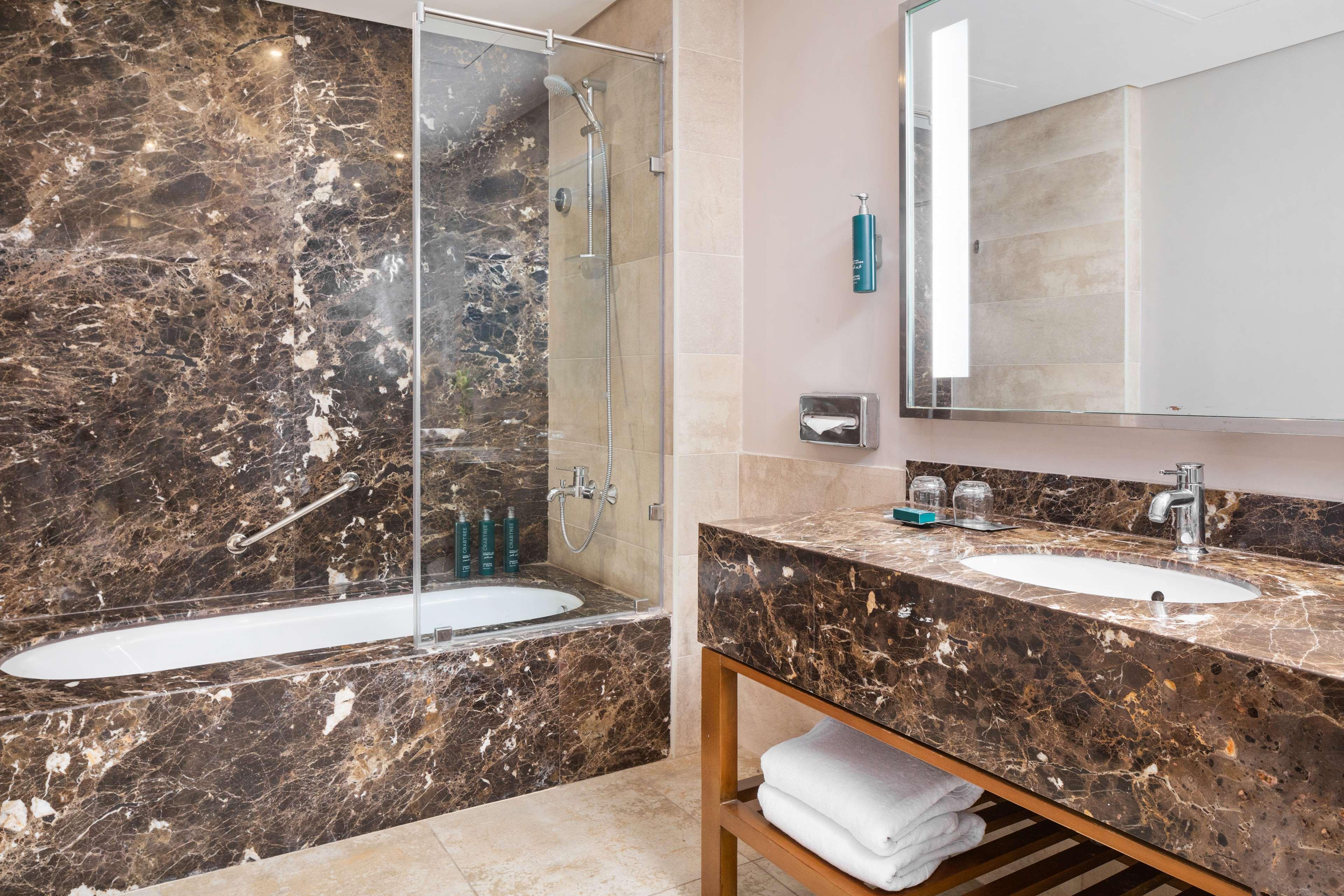 Double Executive Superior