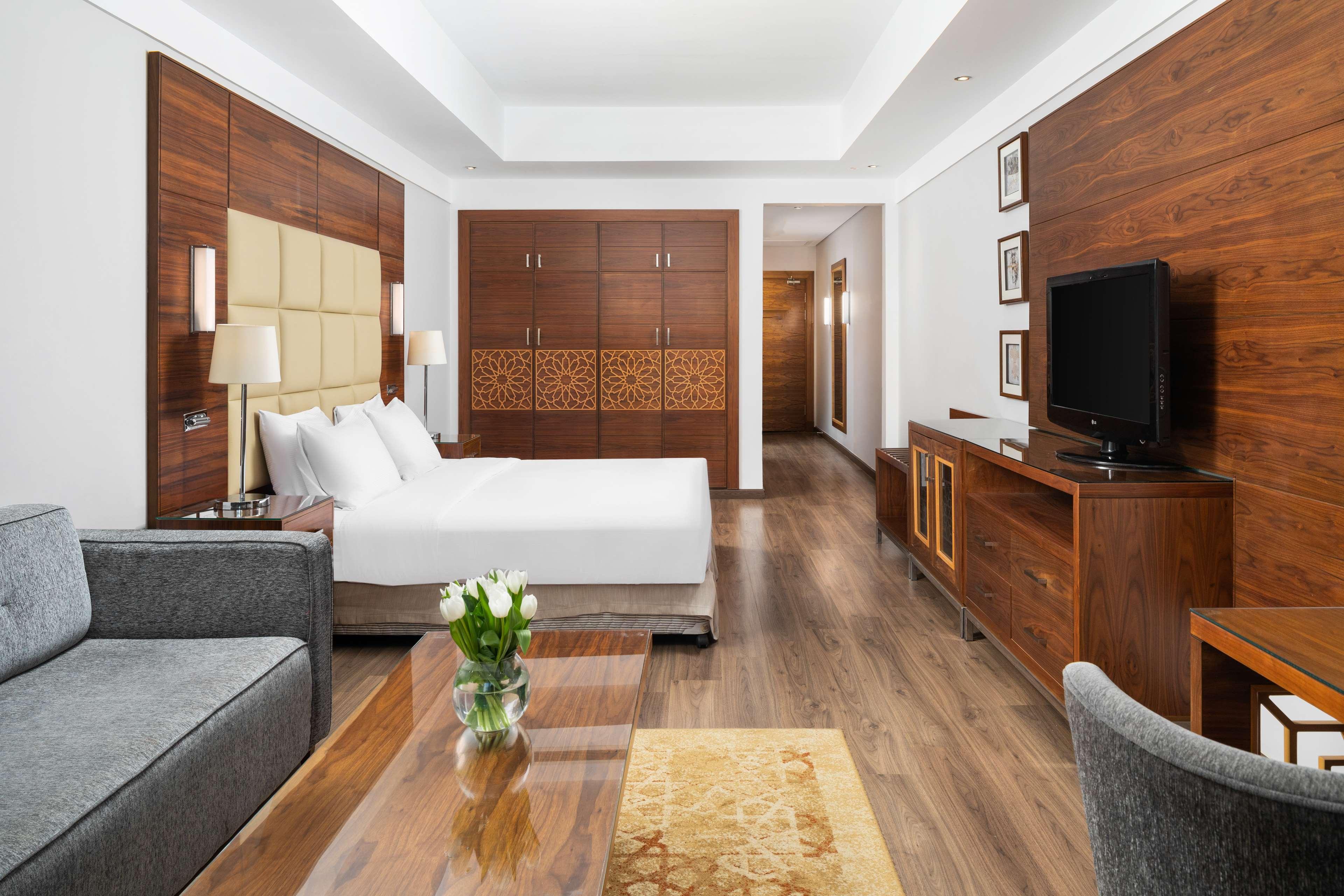 Double Executive Superior